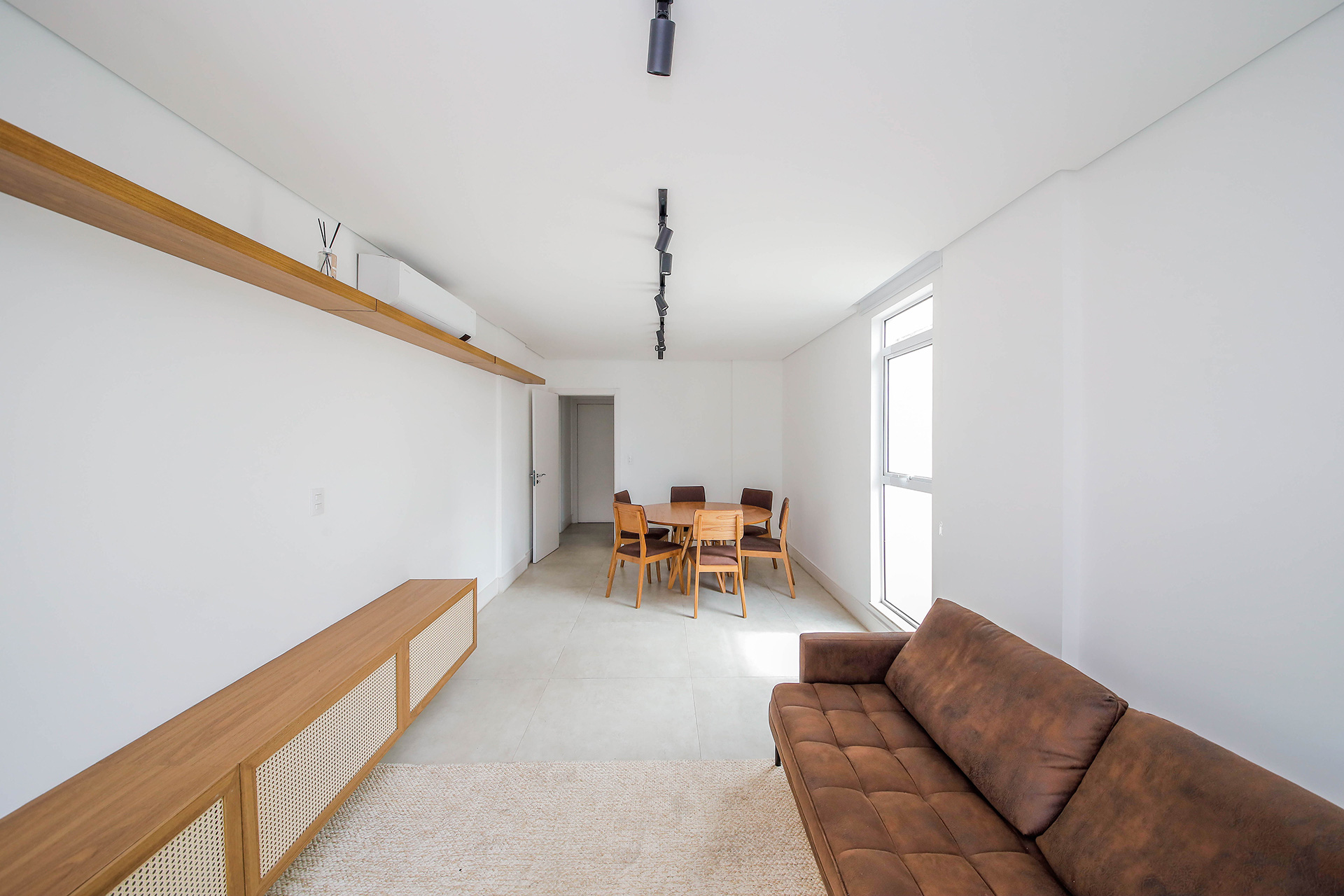 Centro: 4 quartos, 3 suítes, varanda ampla., foto 3