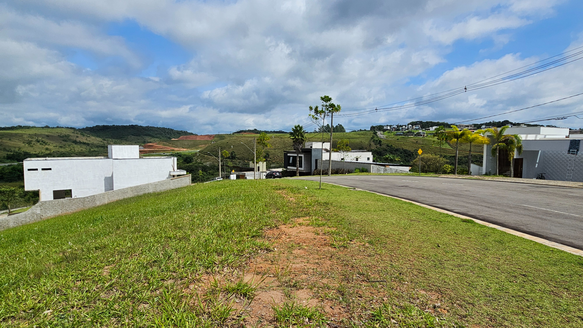 Lote no Alphaville, 630m². Leve declive., foto 5