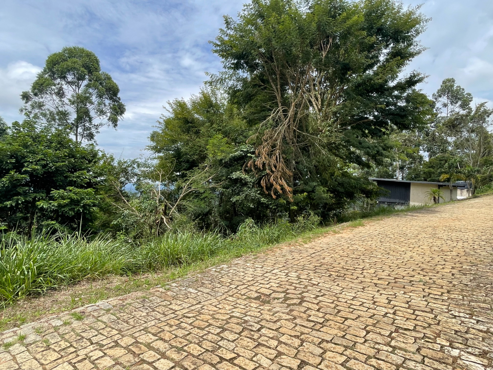 Terreno 1.102m². Projeto aprovado. Novo Horizonte., foto 1