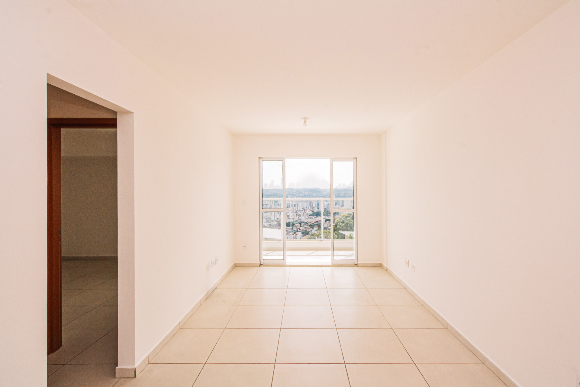Estrela Sul: 2 quartos e vaga. Apartamento 88m²., foto 1