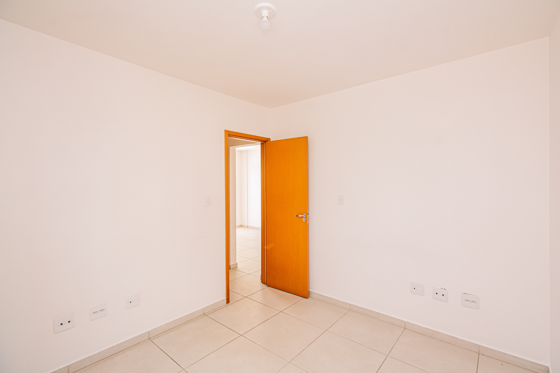 Estrela Sul: 2 quartos e vaga. Apartamento 88m²., foto 10