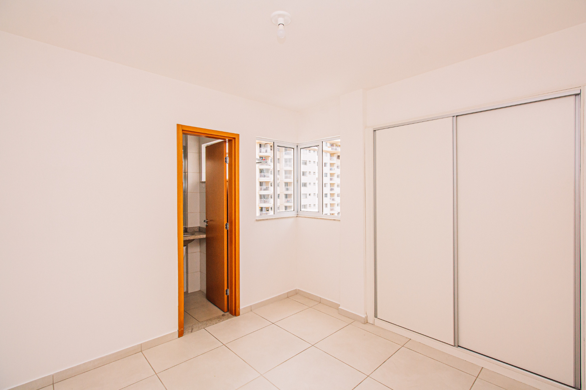 Estrela Sul: 2 quartos e vaga. Apartamento 88m²., foto 9