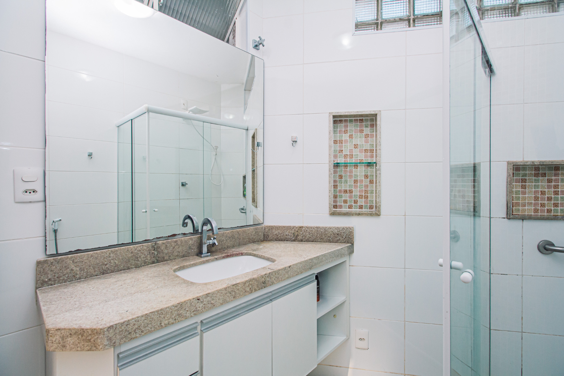 Centro. 3 quartos com sala espaçosa e ótima ventilação., foto 5