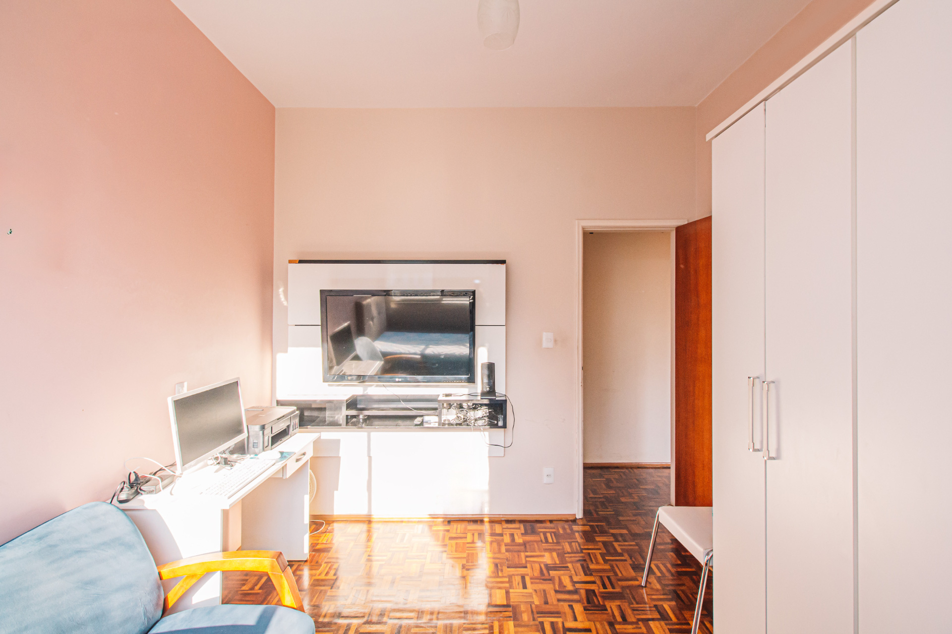 Centro. 3 quartos com sala espaçosa e ótima ventilação., foto 10