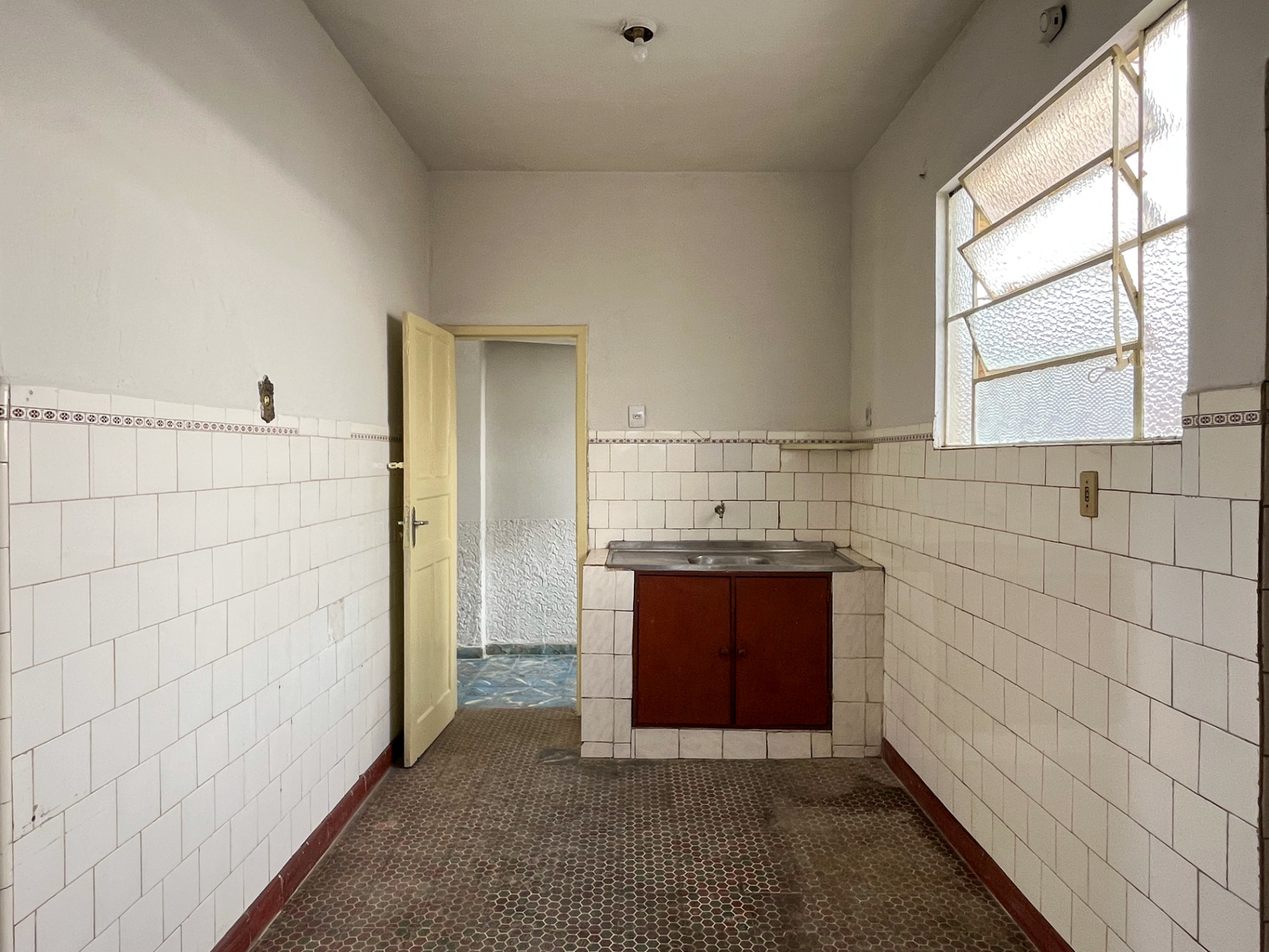 Sobrado Dom Bosco. 3 quartos e 3 quitinetes no terreno., foto 6