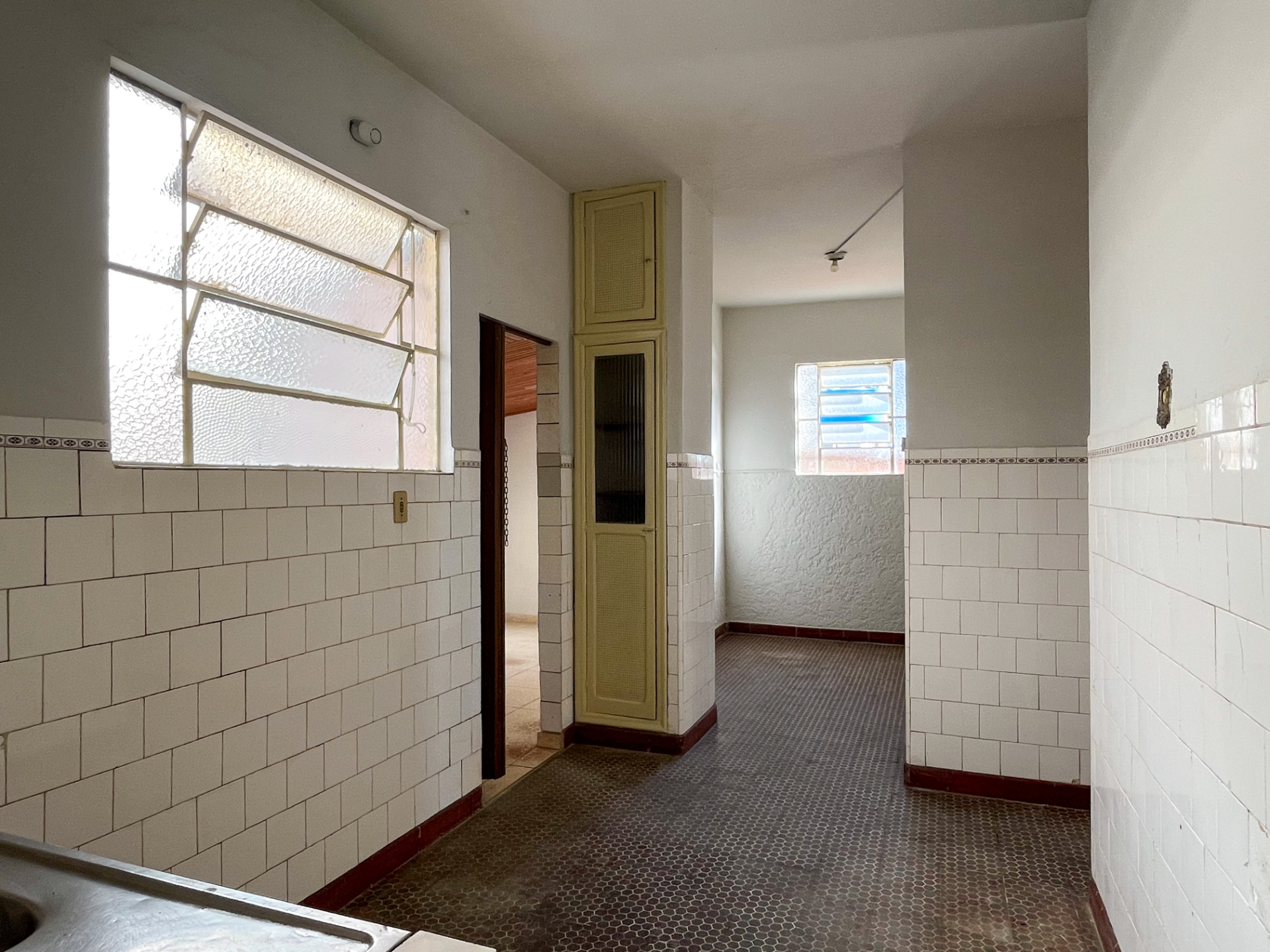 Sobrado Dom Bosco. 3 quartos e 3 quitinetes no terreno., foto 4