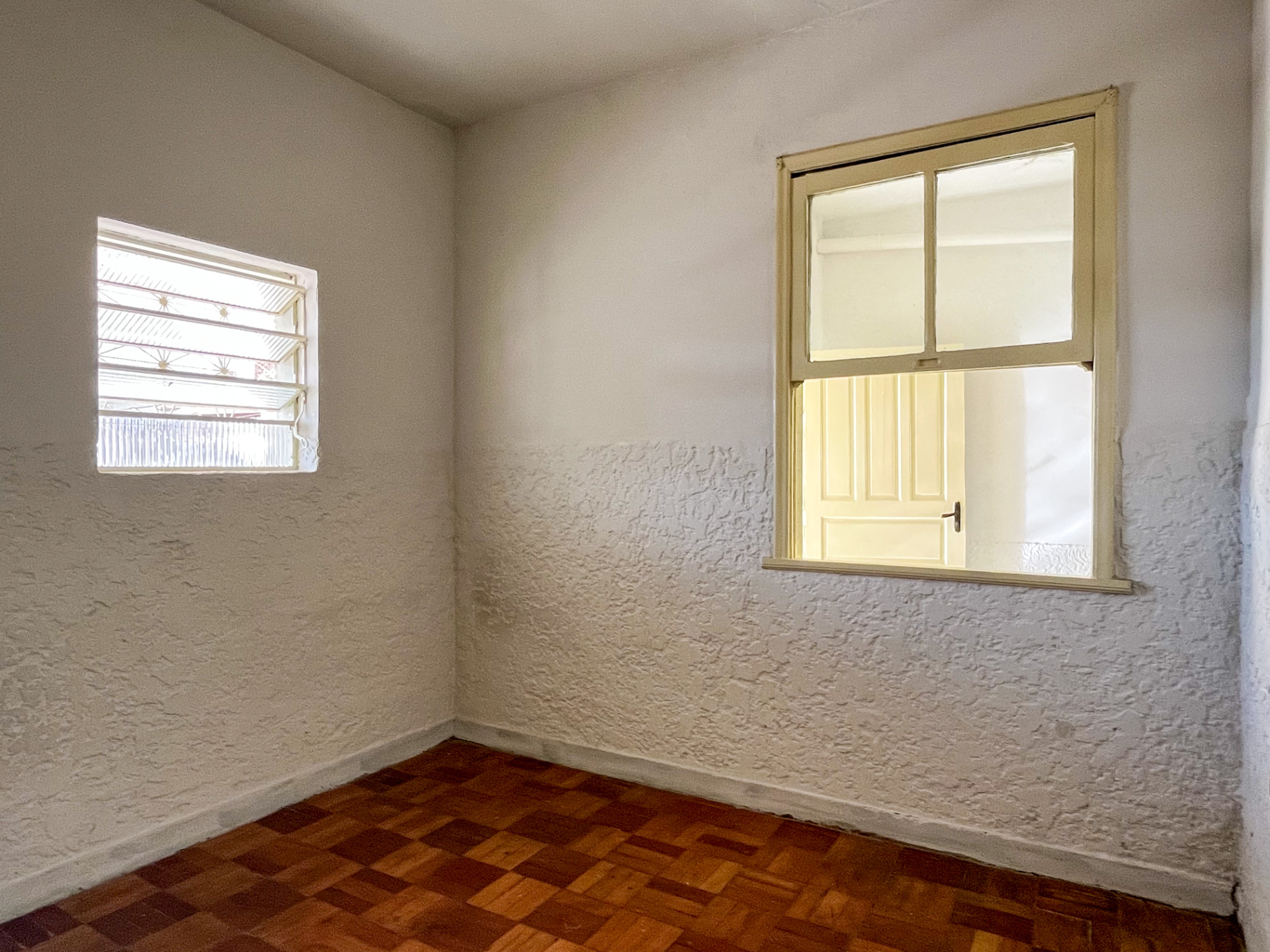 Sobrado Dom Bosco. 3 quartos e 3 quitinetes no terreno., foto 9