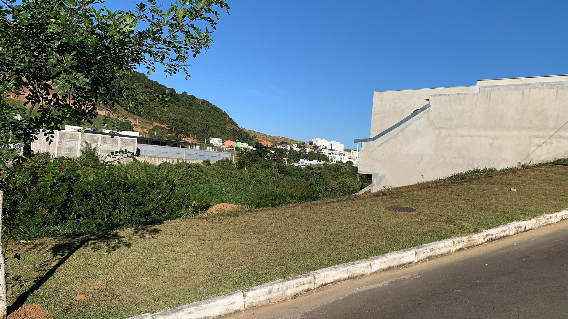 Terreno 365m² em condomínio novo. São Pedro., foto 1