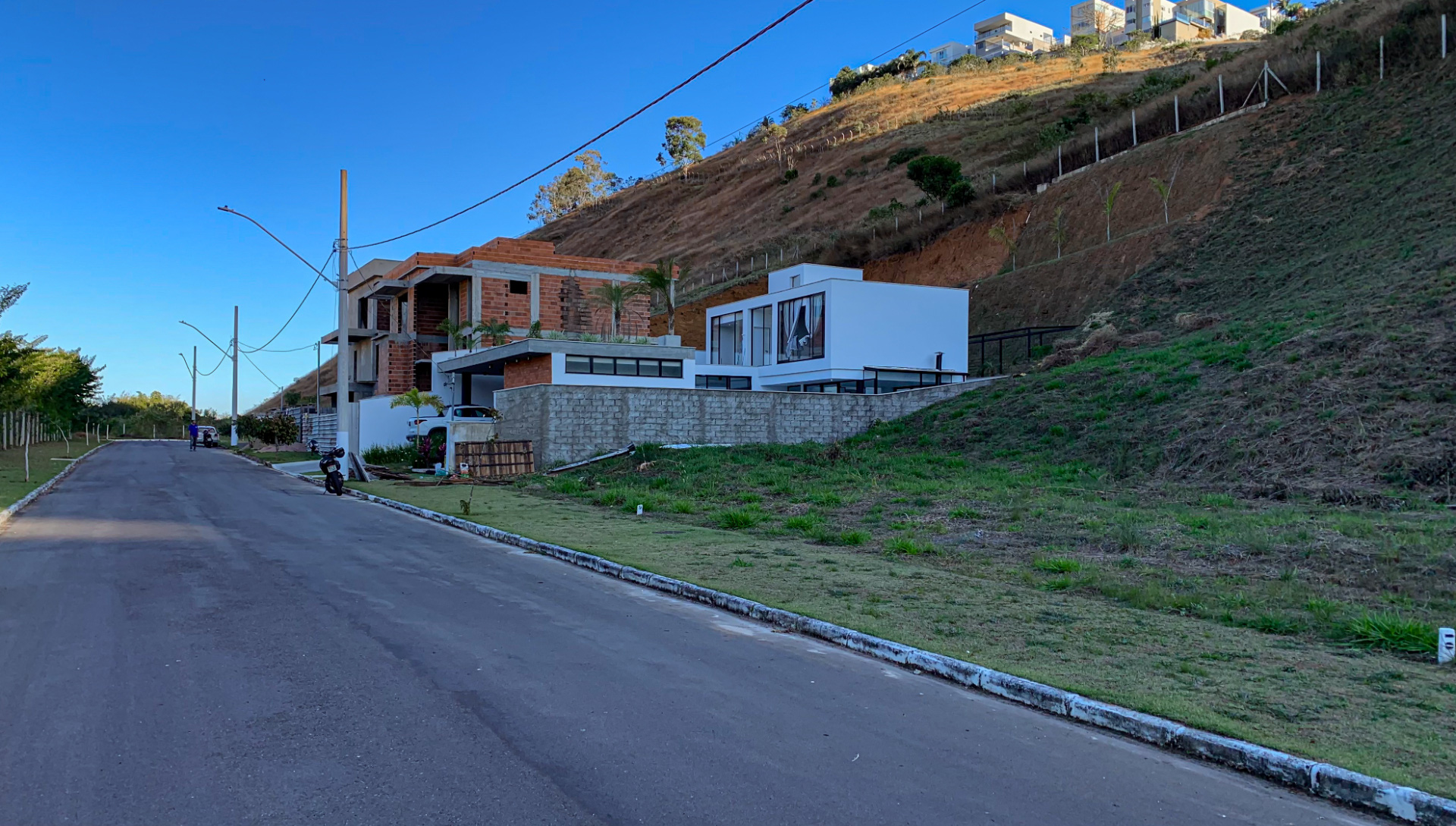 São Pedro: Terreno de 598m² em condomínio reservado, foto 5