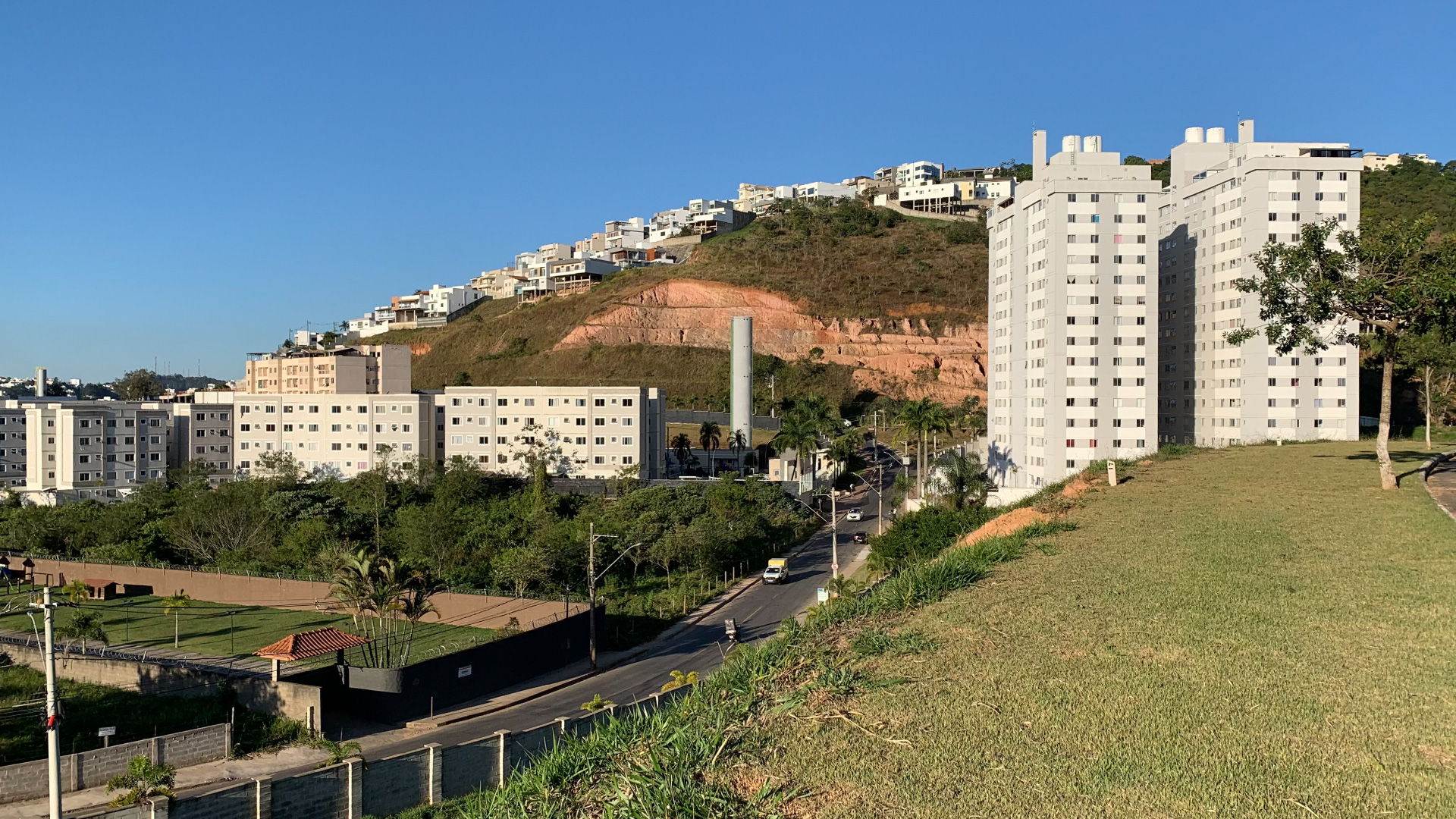 Lote no São Pedro. Vista livre, 403 m²., foto 4