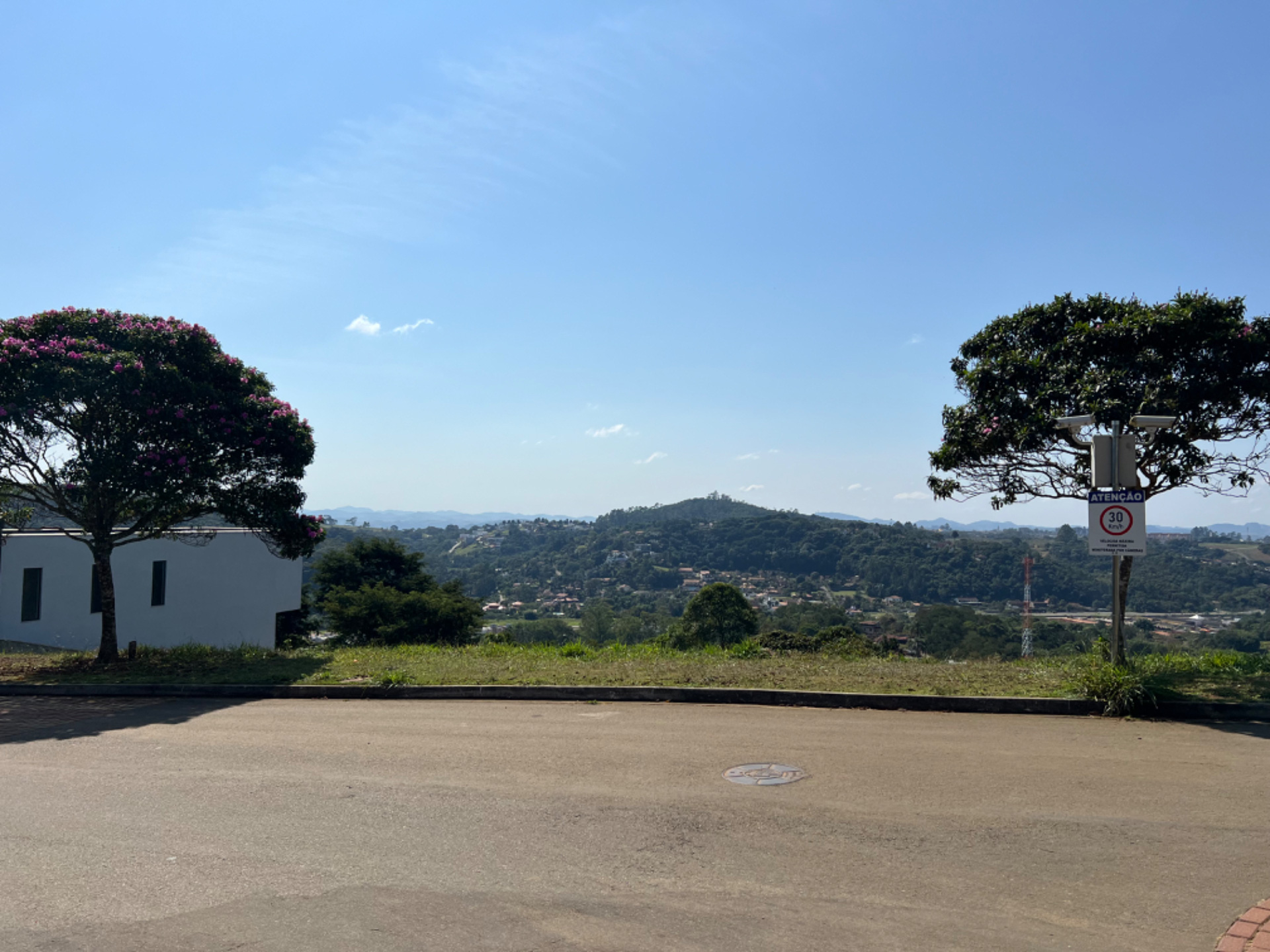 Terreno de 633m². Vista livre para seu projeto., foto 4