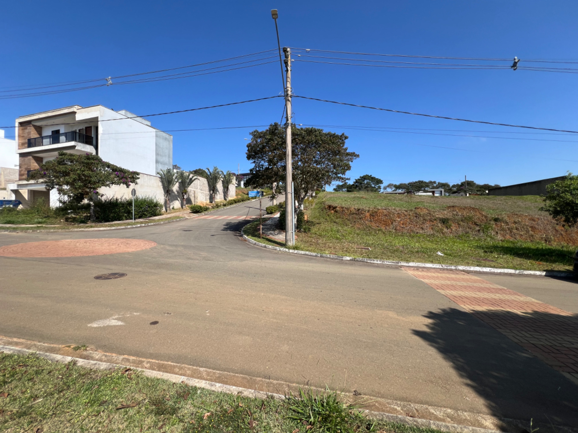 Terreno de 633m². Vista livre para seu projeto., foto 5