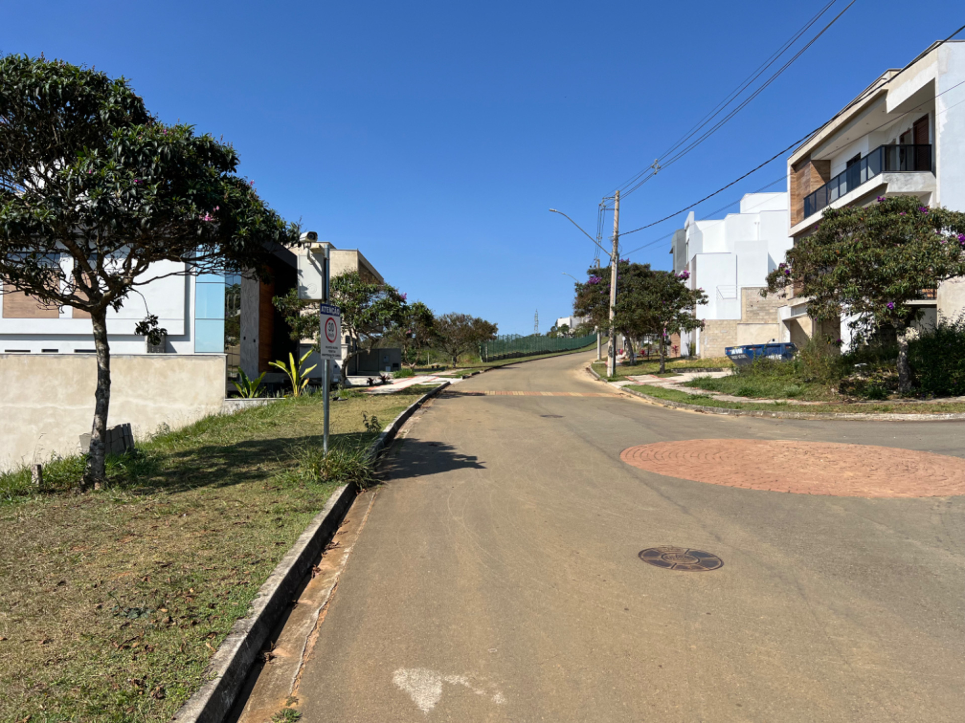 Terreno de 633m². Vista livre para seu projeto., foto 6