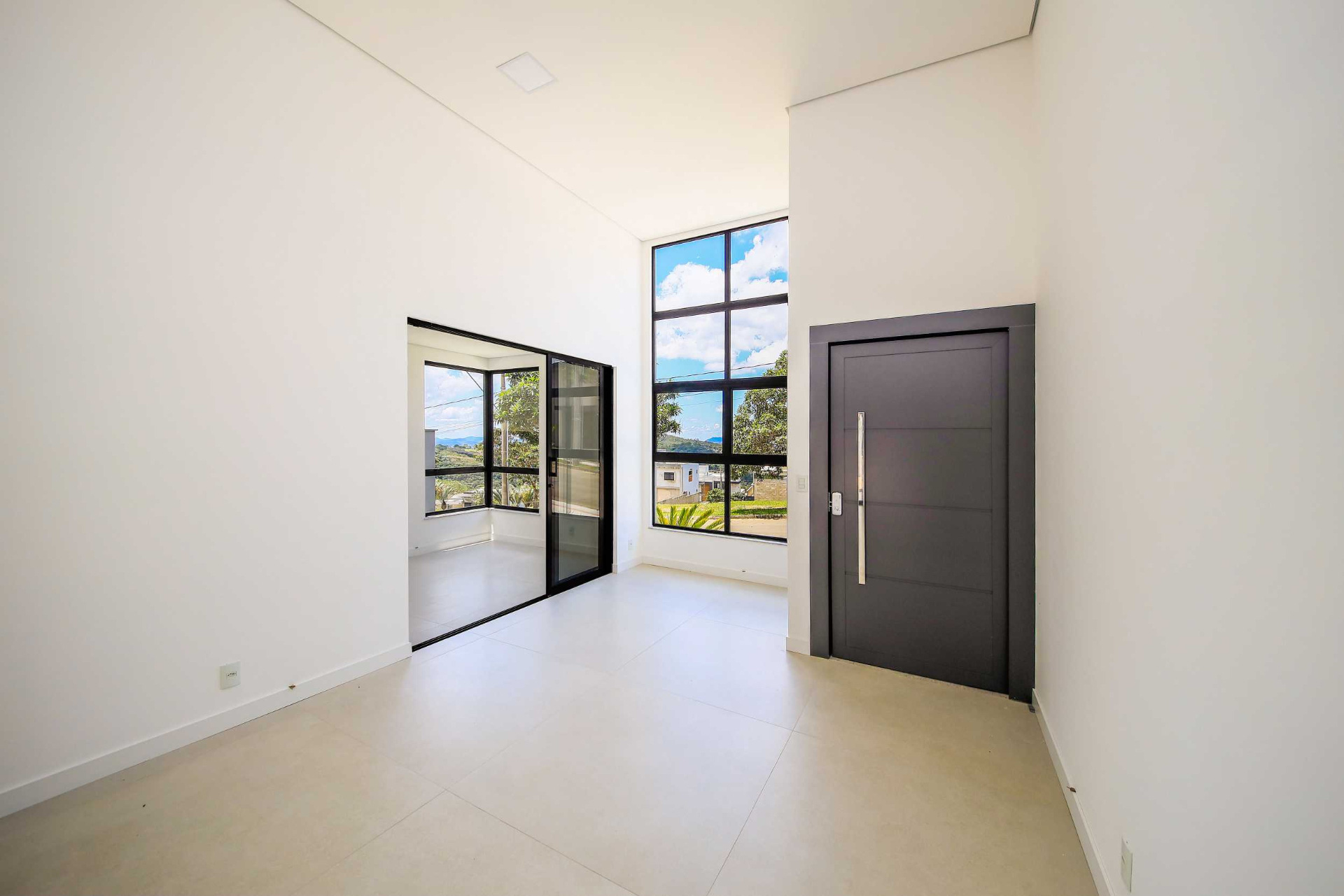 Casa linear no Alvim com lazer e área gourmet., foto 4