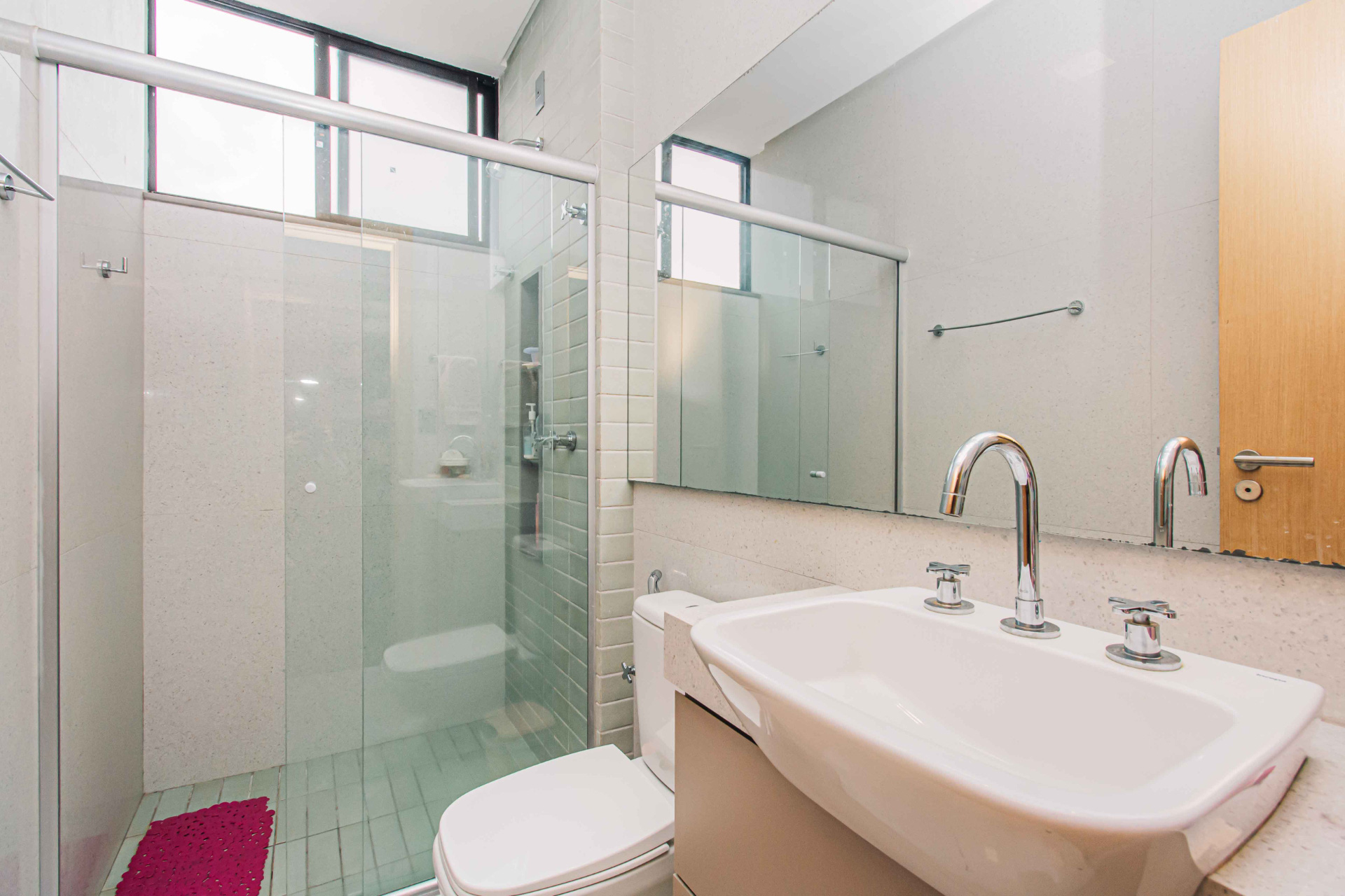 Santa Helena: 240m², 4 suítes, detalhes charmosos., foto 25