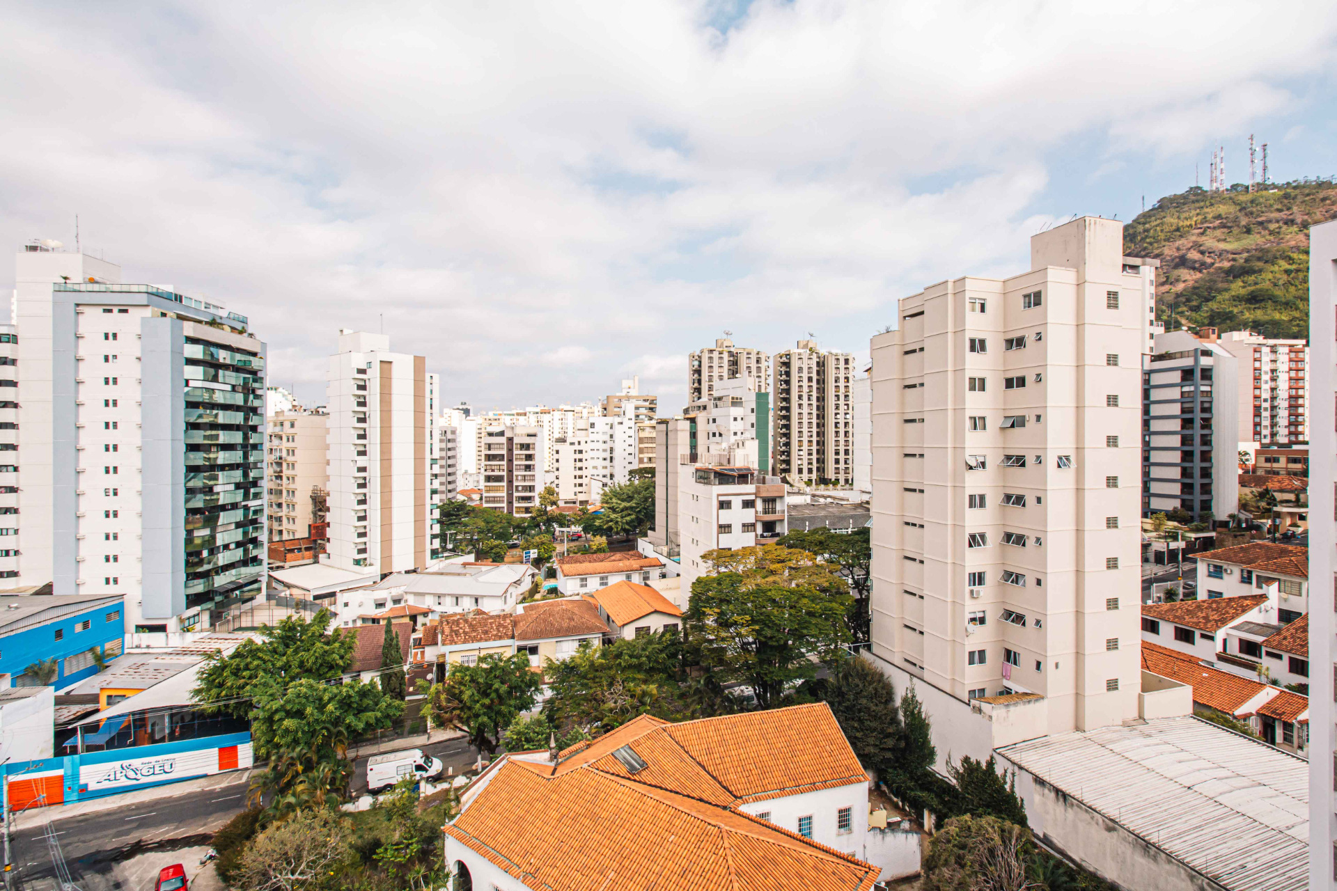 Santa Helena: 240m², 4 suítes, detalhes charmosos., foto 18
