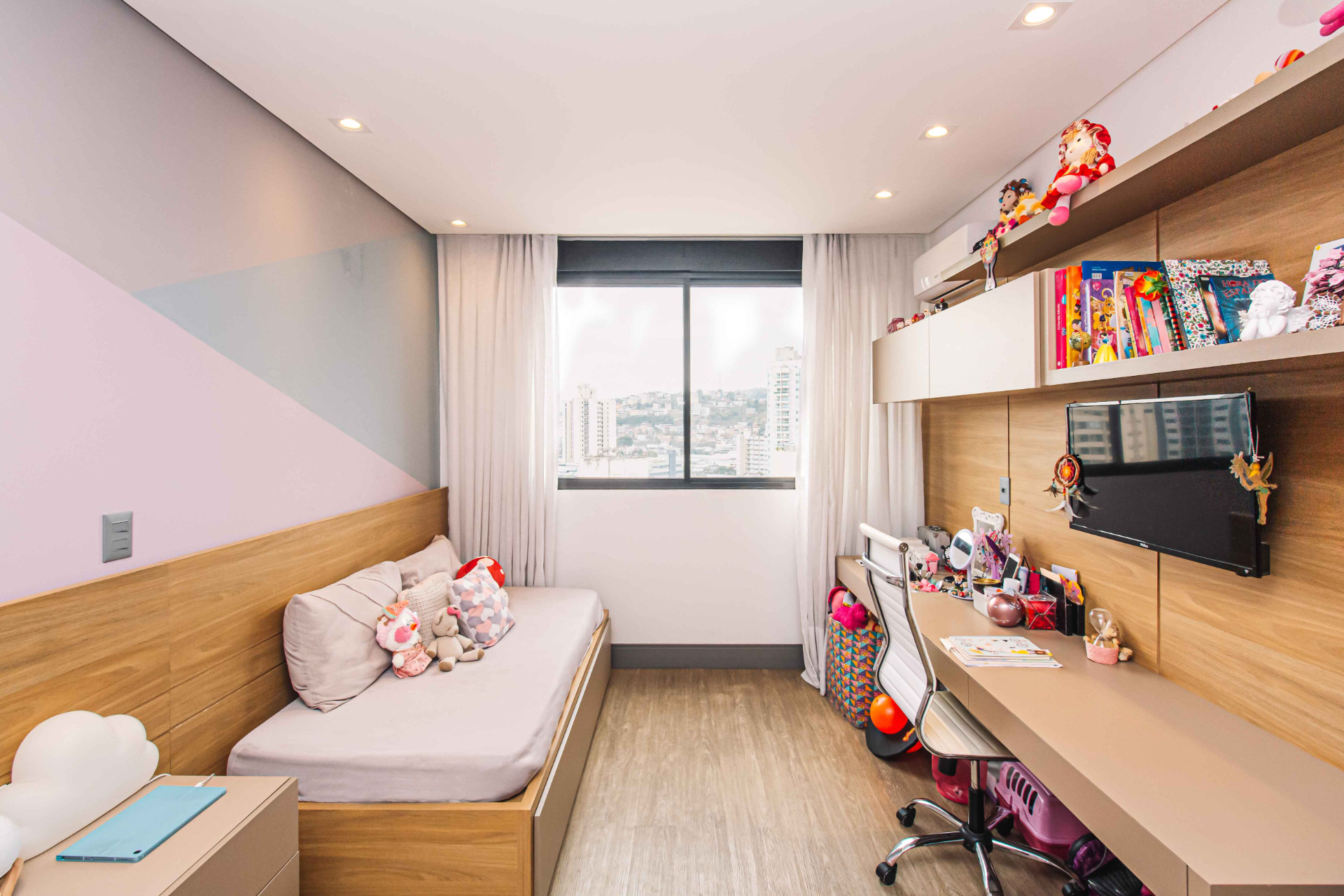 Santa Helena: 240m², 4 suítes, detalhes charmosos., foto 24