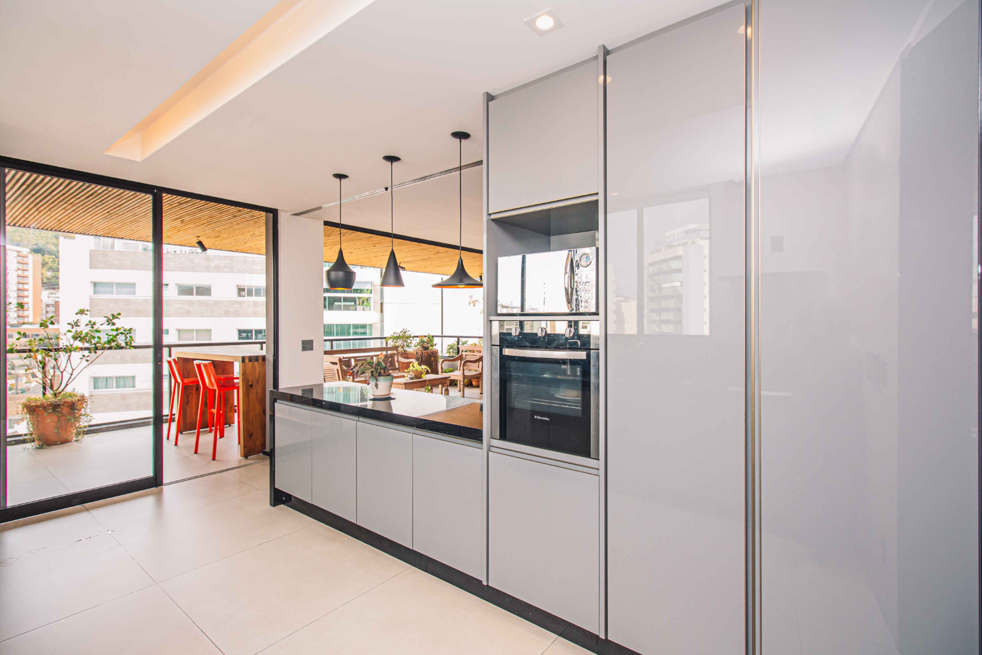 Santa Helena: 240m², 4 suítes, detalhes charmosos., foto 11
