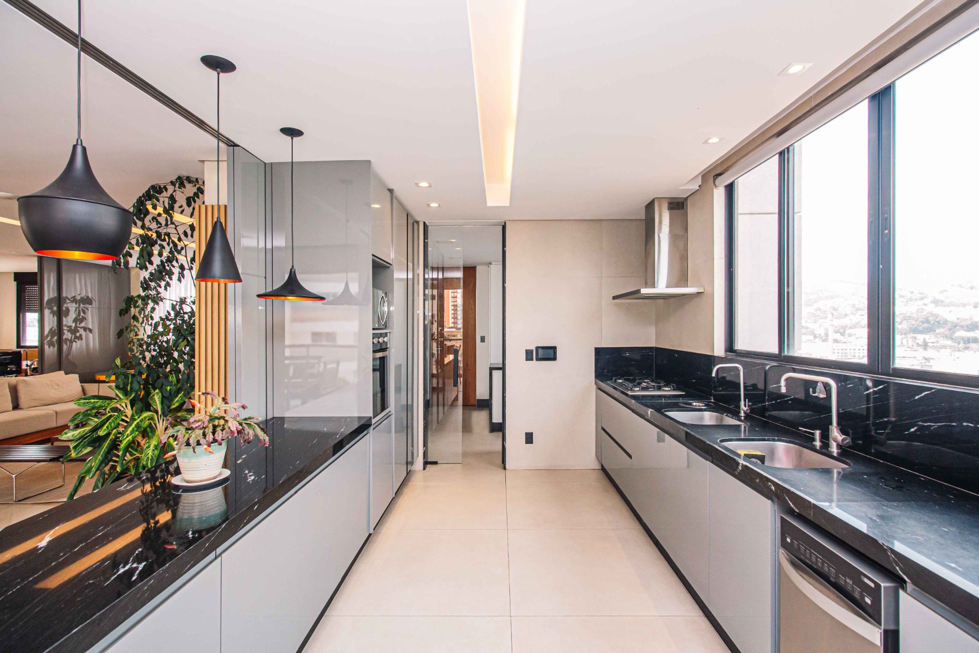 Santa Helena: 240m², 4 suítes, detalhes charmosos., foto 10