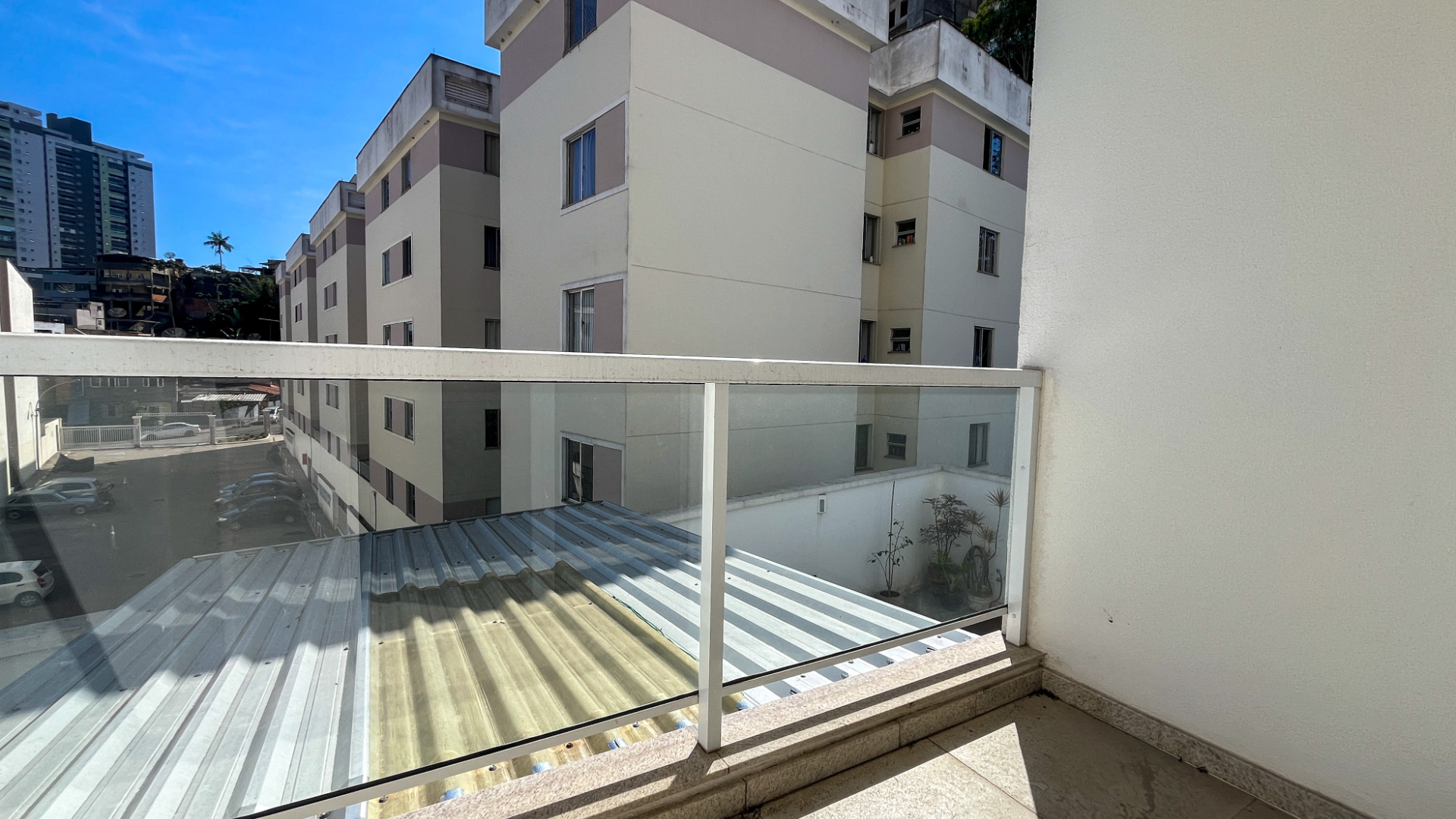 Teixeiras: 2 quartos com varanda de 78m²., foto 2