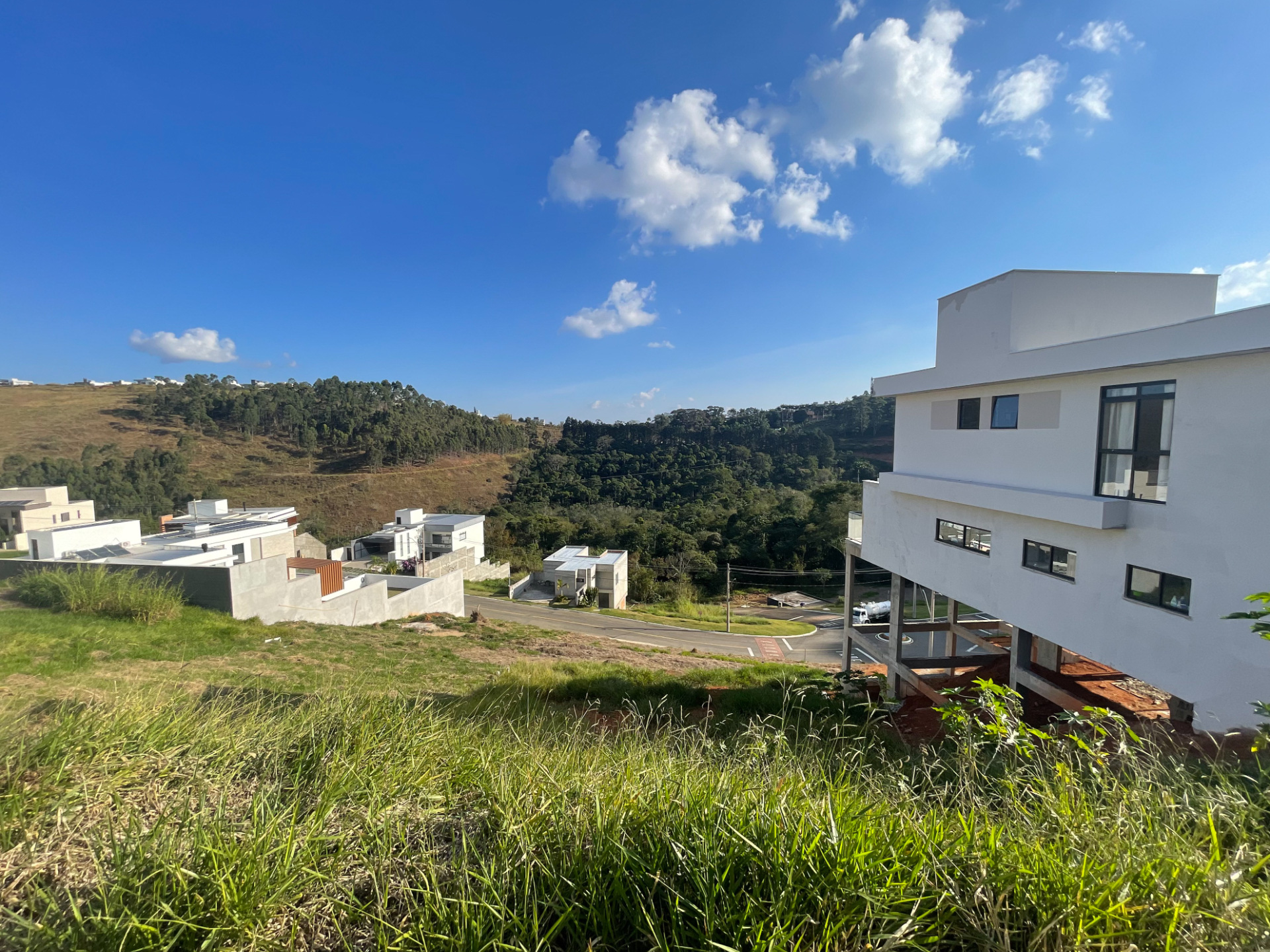 Aeroporto: Terreno com vista e privacidade. 524m²., foto 2