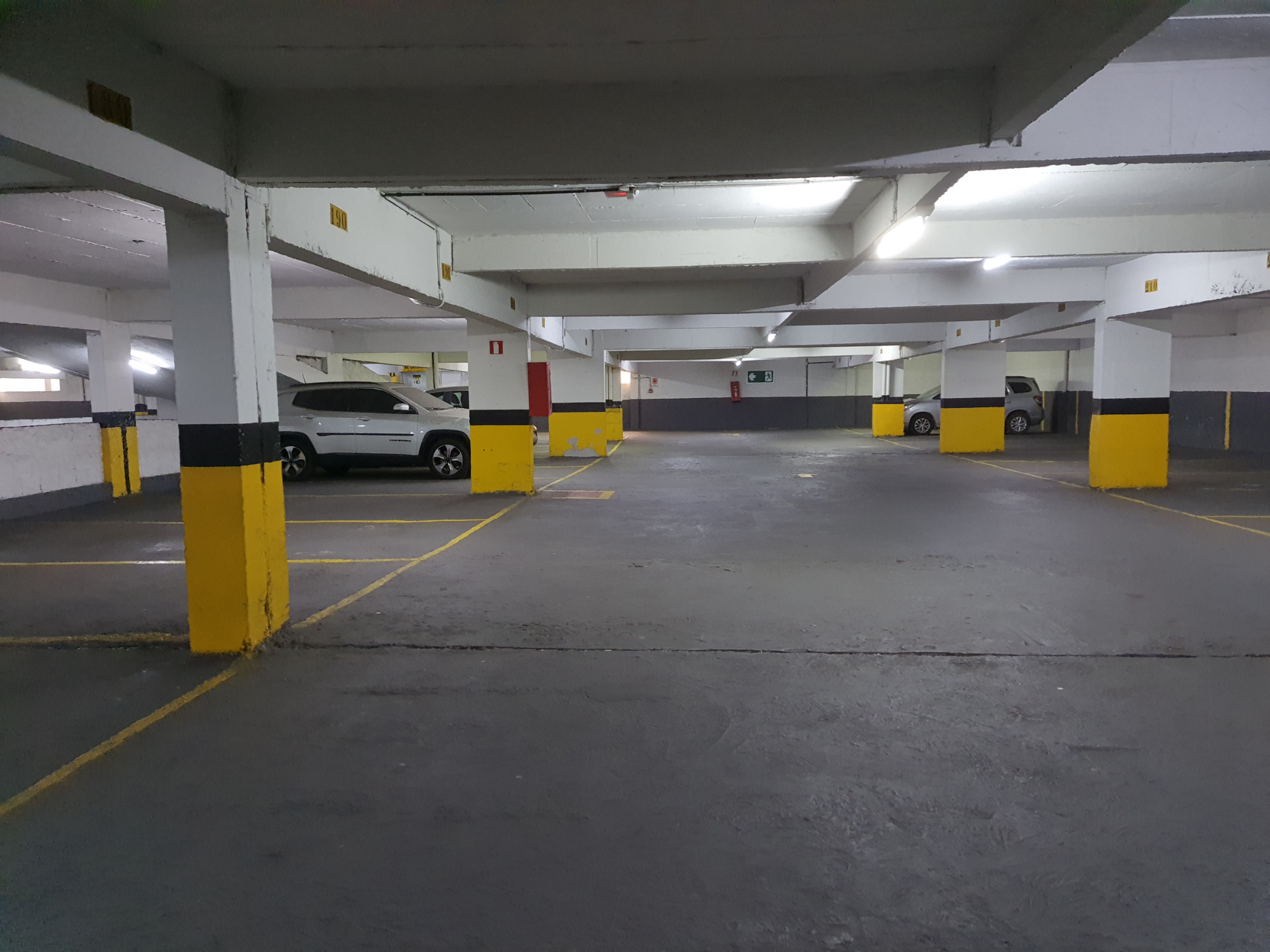 Vaga coberta no Centro, 29m²., foto 3