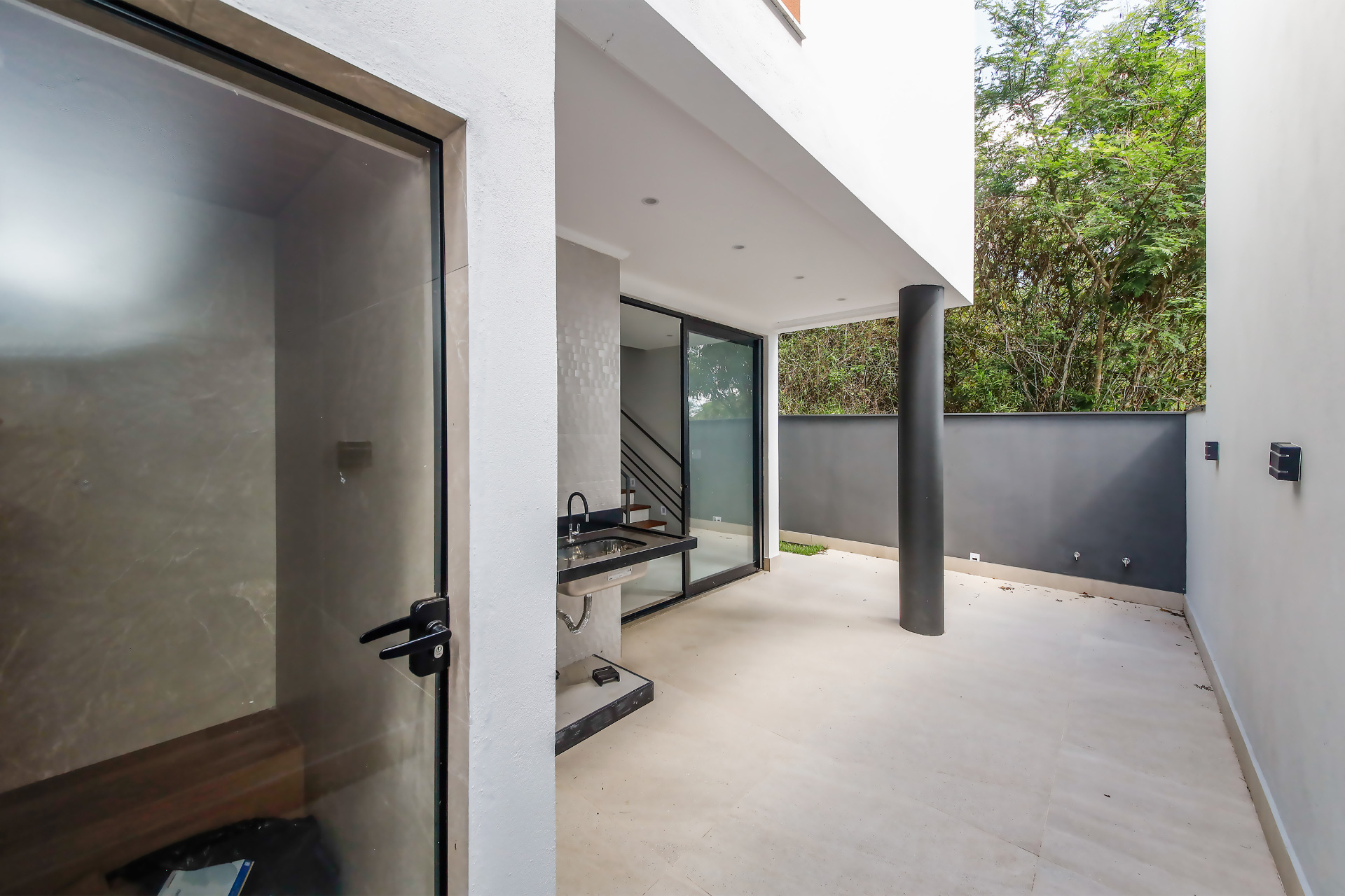 Casa nova, 3 suítes, bairro tranquilo. 2 vagas., foto 4