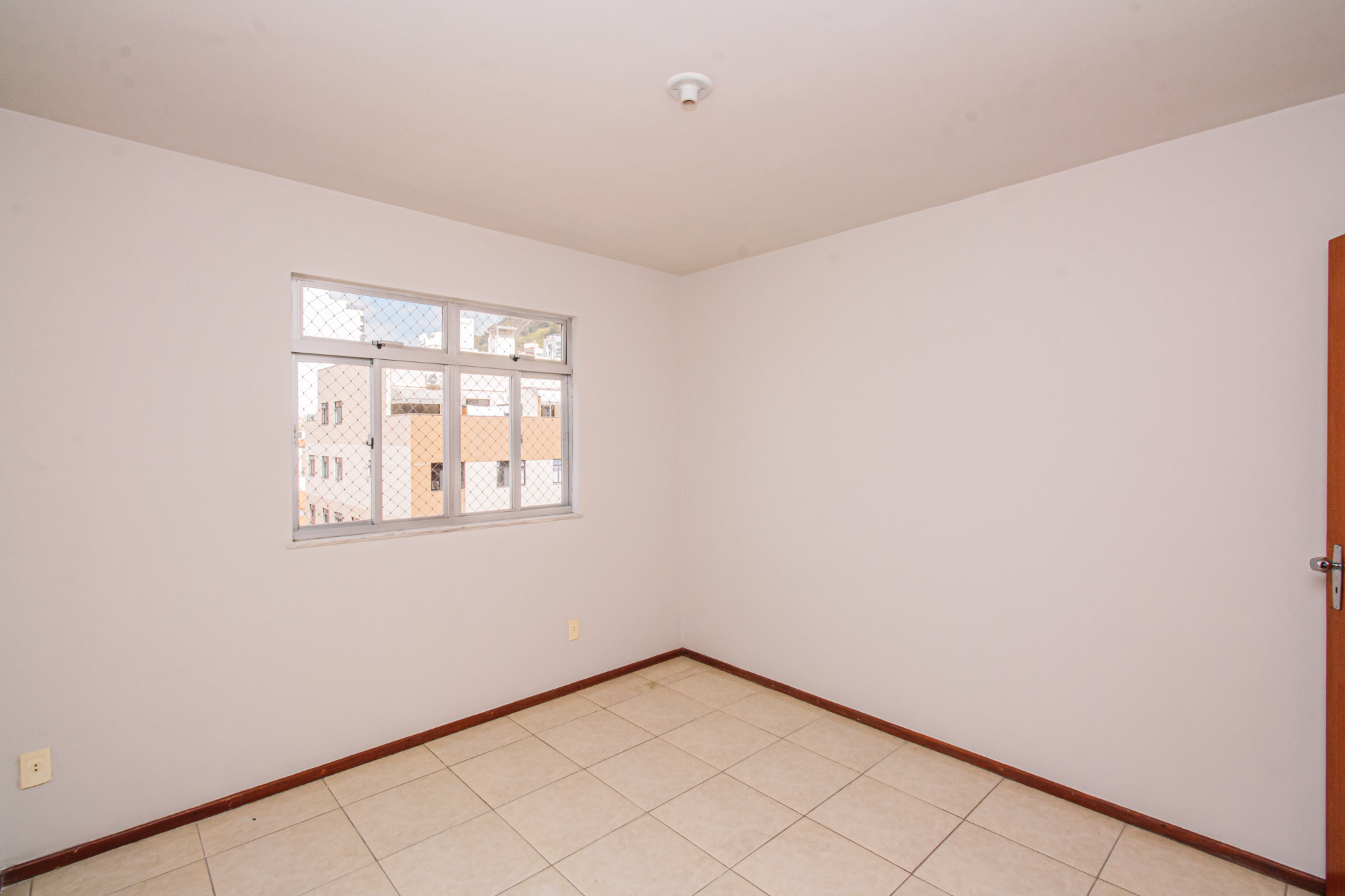 Santa Helena: 3 quartos, 109m². Perto do centro., foto 8