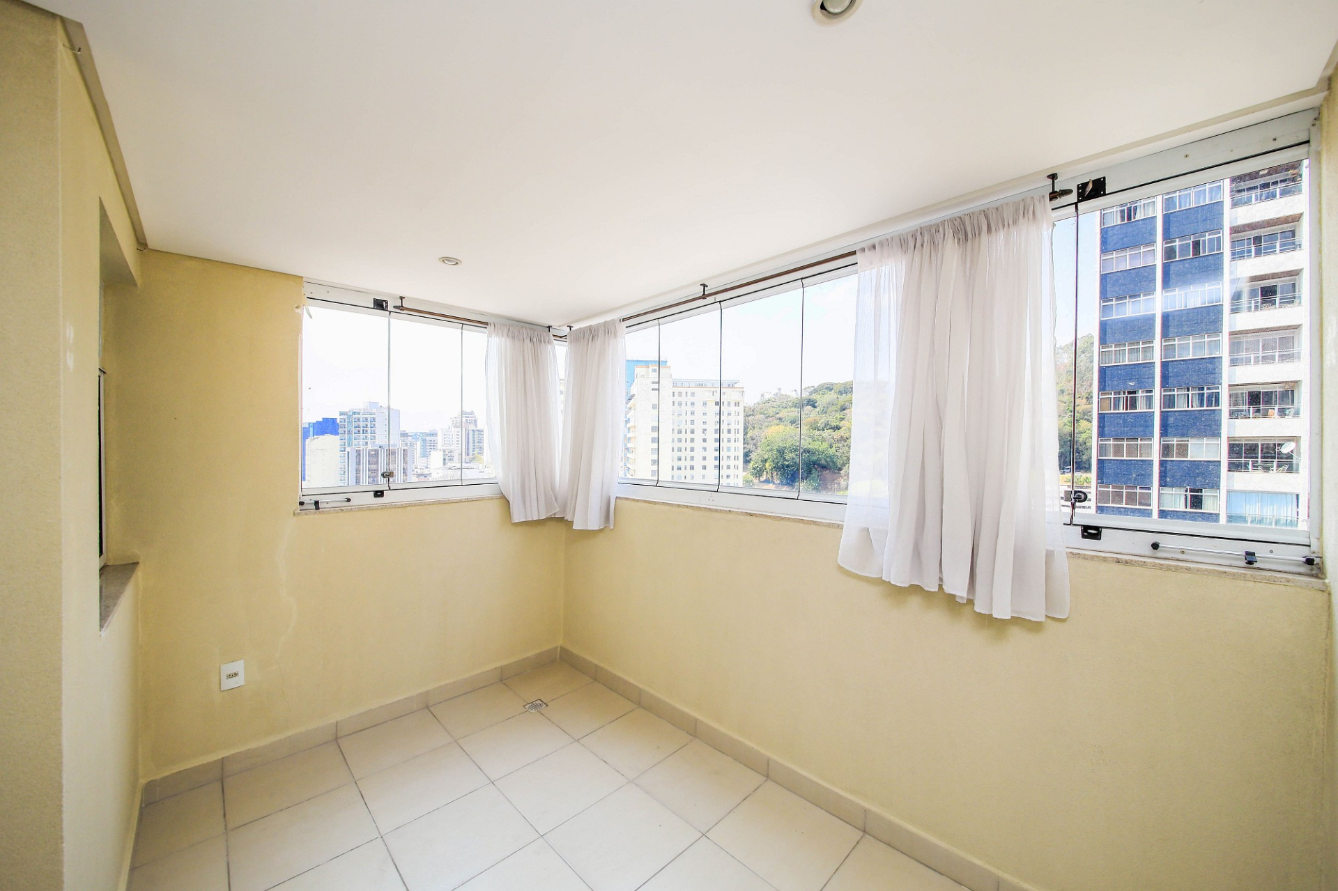 Alto dos Passos: 159m², 2 vagas, vista livre e sol da manhã, foto 2