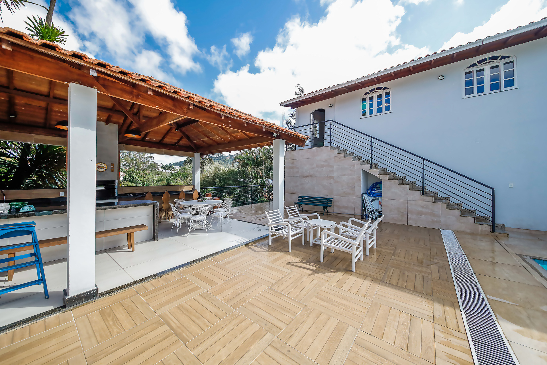 Parque Jardim da Serra: casa 4 quartos, reformada, amplo lazer, foto 7
