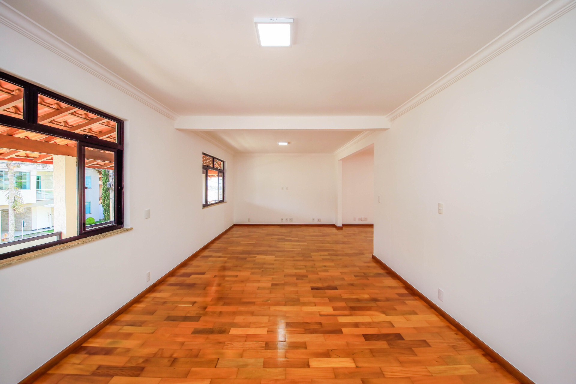 Casa reformada, clássica, em dois terrenos. Spina Ville II, foto 5
