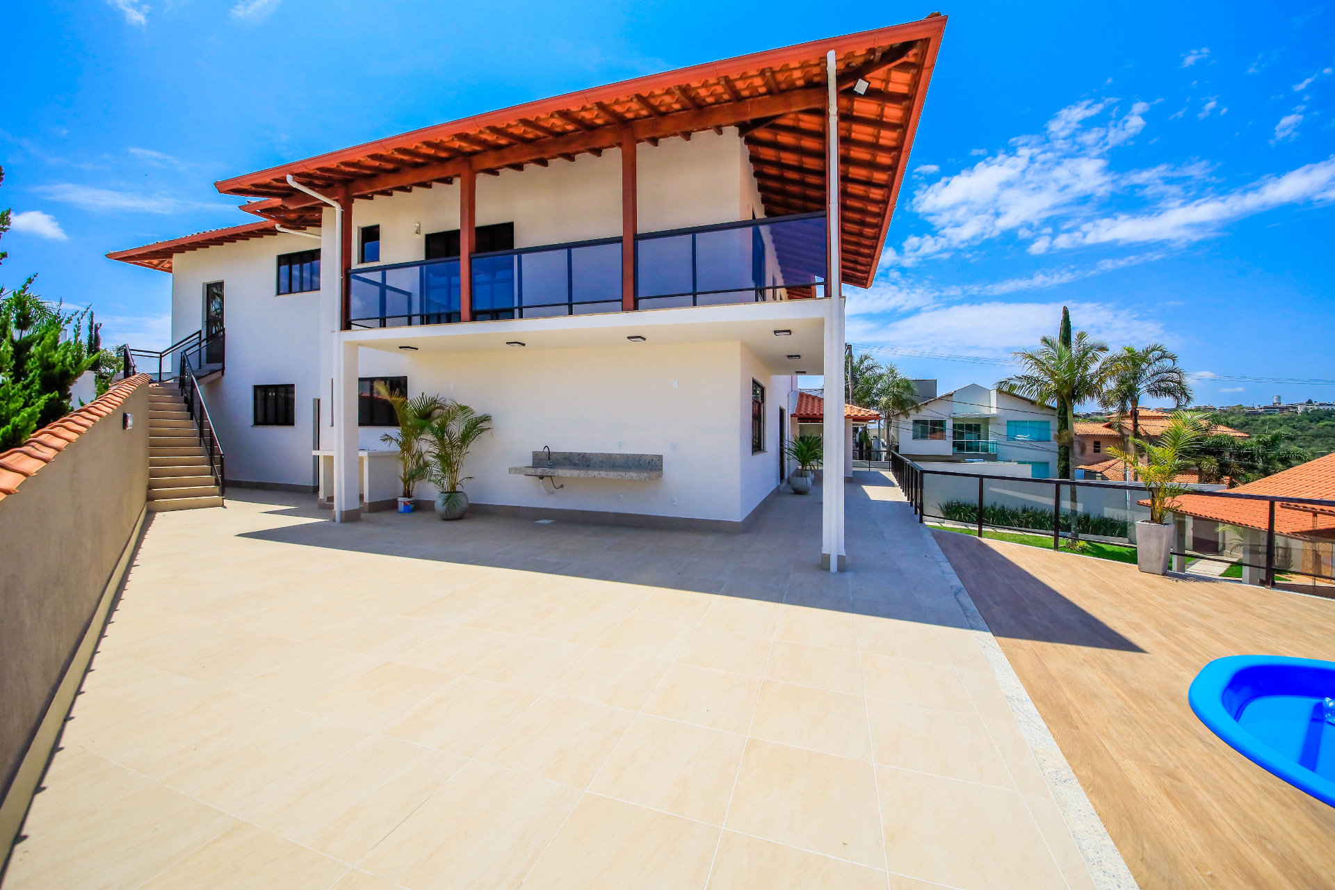 Casa reformada, clássica, em dois terrenos. Spina Ville II, foto 20