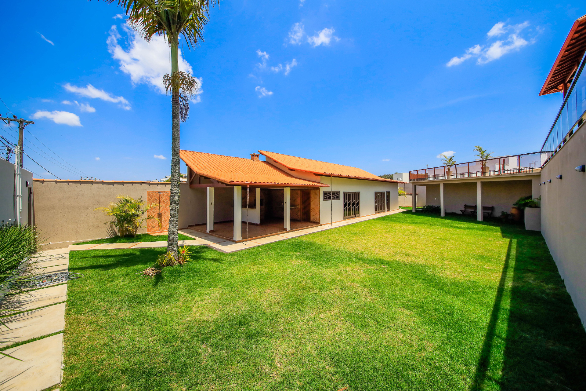 Casa reformada, clássica, em dois terrenos. Spina Ville II, foto 28