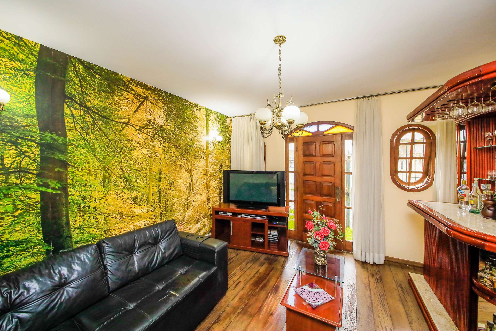 Casa com gourmet e sauna em Santa Cecília. Família feliz., foto 2