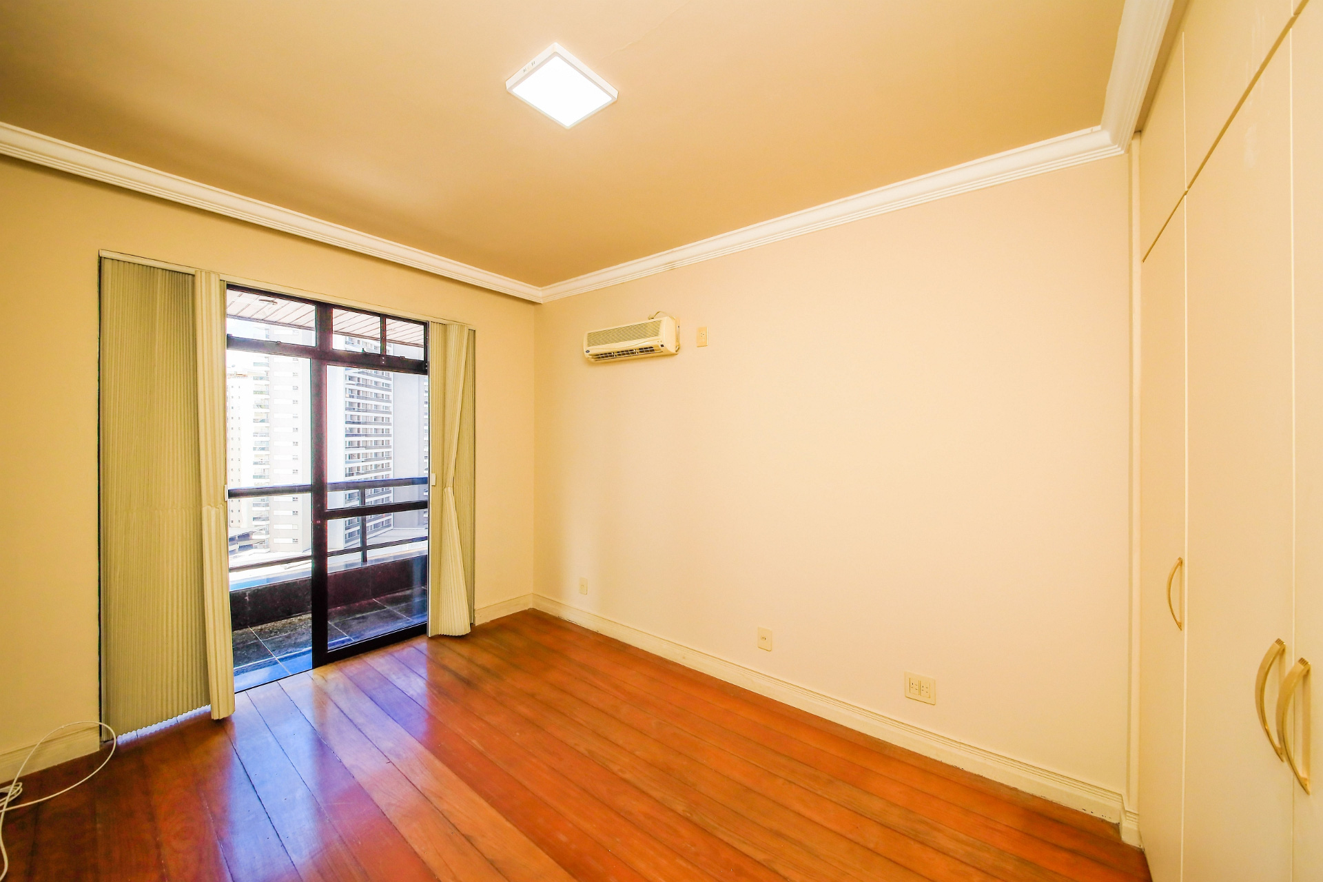 Cobertura no Centro: 418m², 4 vagas. Conforto amplo., foto 19