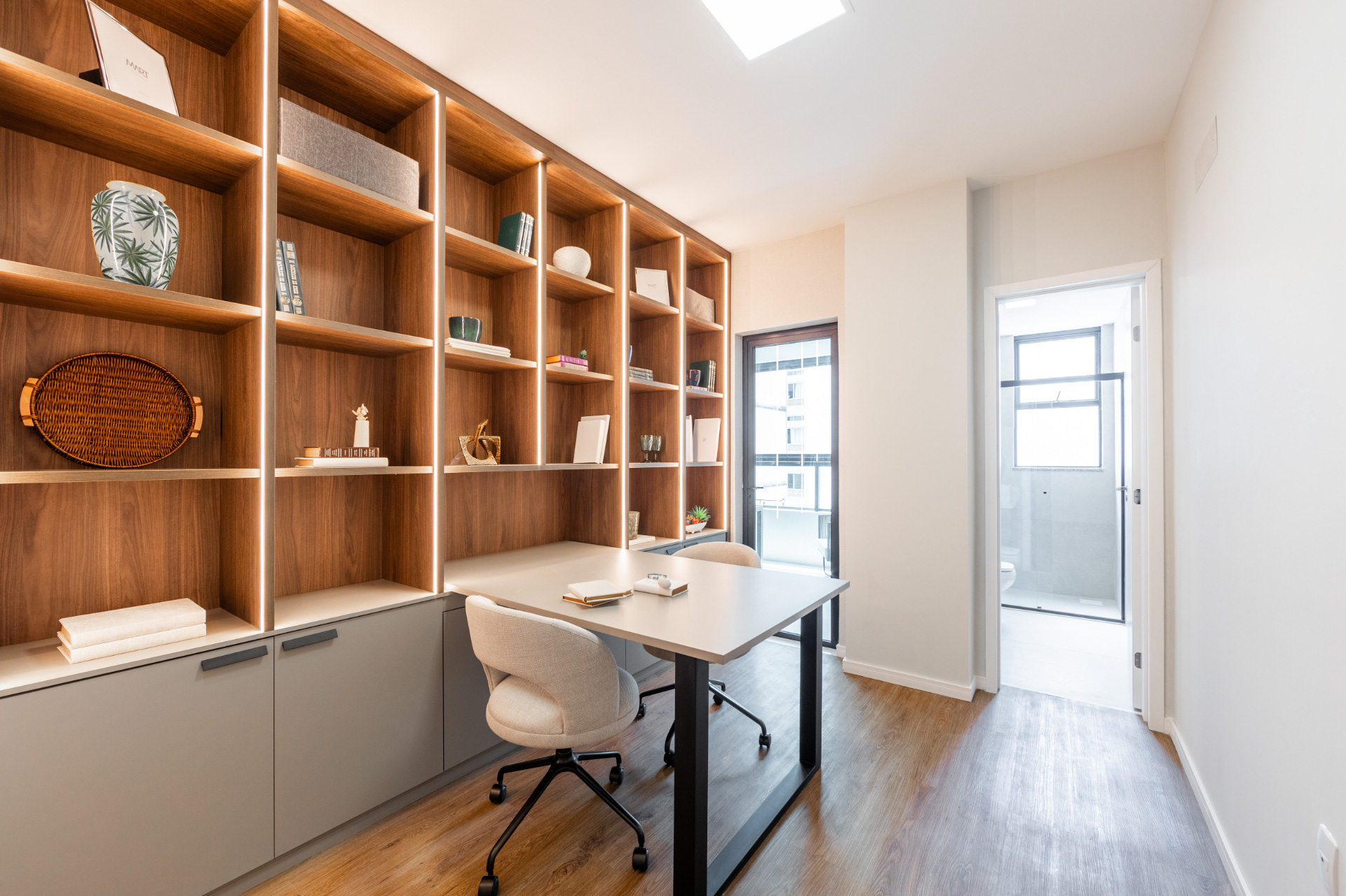 Centro. Apartamento de 156m² com 4 suítes, 2 vagas., foto 19