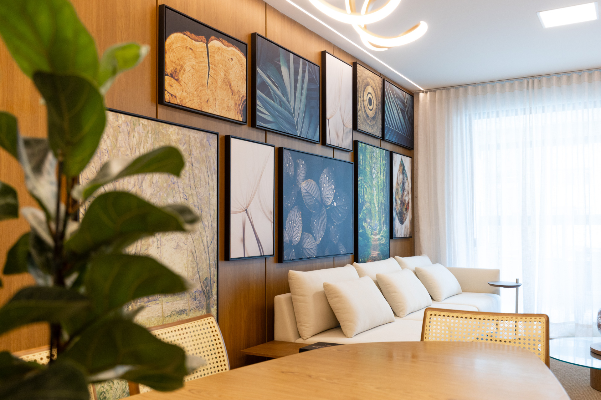 Centro. Apartamento de 156m² com 4 suítes, 2 vagas., foto 9