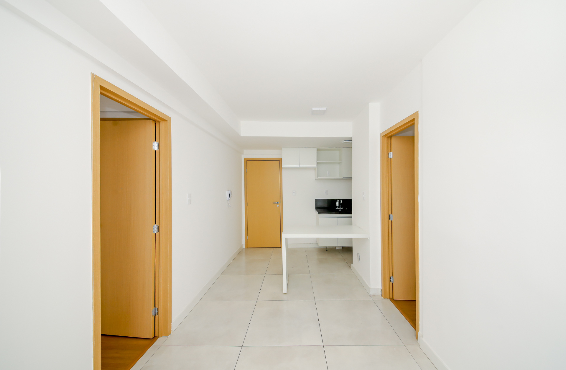 Centro: apê 2 quartos, com planejados, suíte e vaga., foto 3