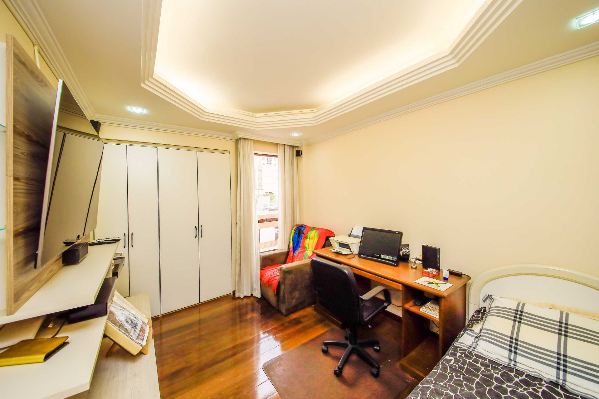 Centro: 3 quartos, suíte e varanda generosa, foto 11