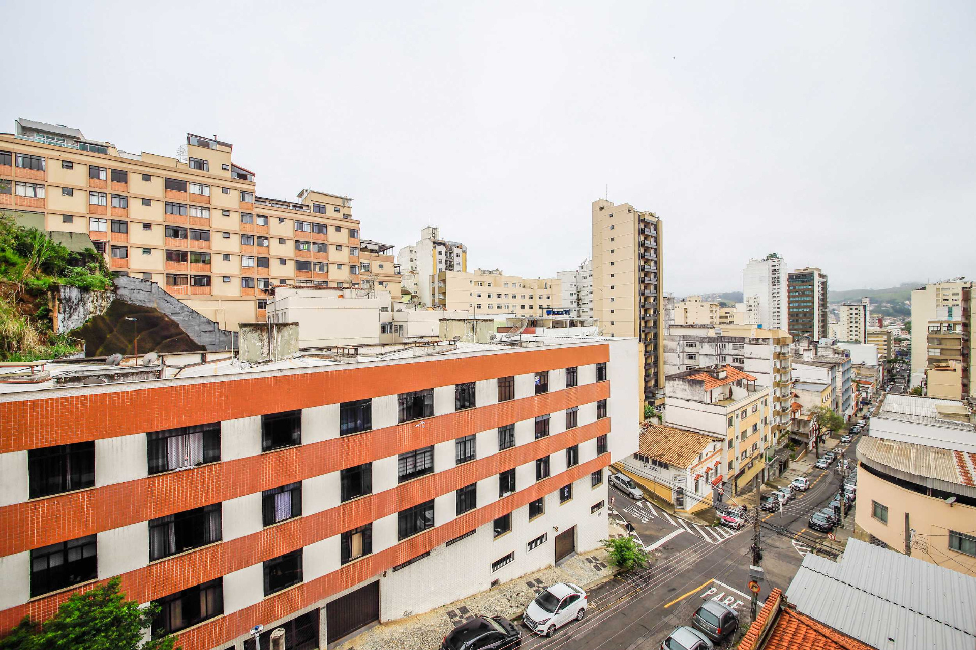 Centro: 3 quartos, suíte e varanda generosa, foto 4