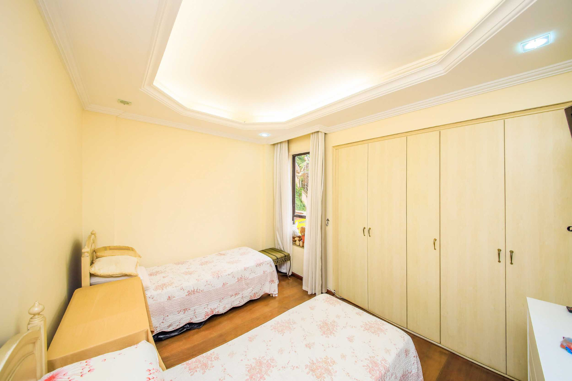 Centro: 3 quartos, suíte e varanda generosa, foto 12