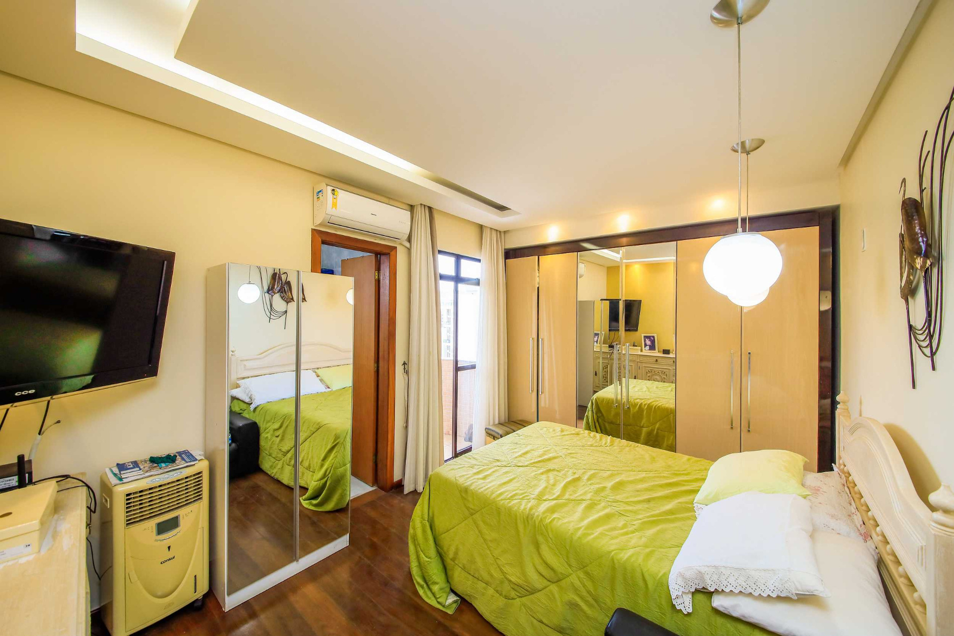 Centro: 3 quartos, suíte e varanda generosa, foto 6