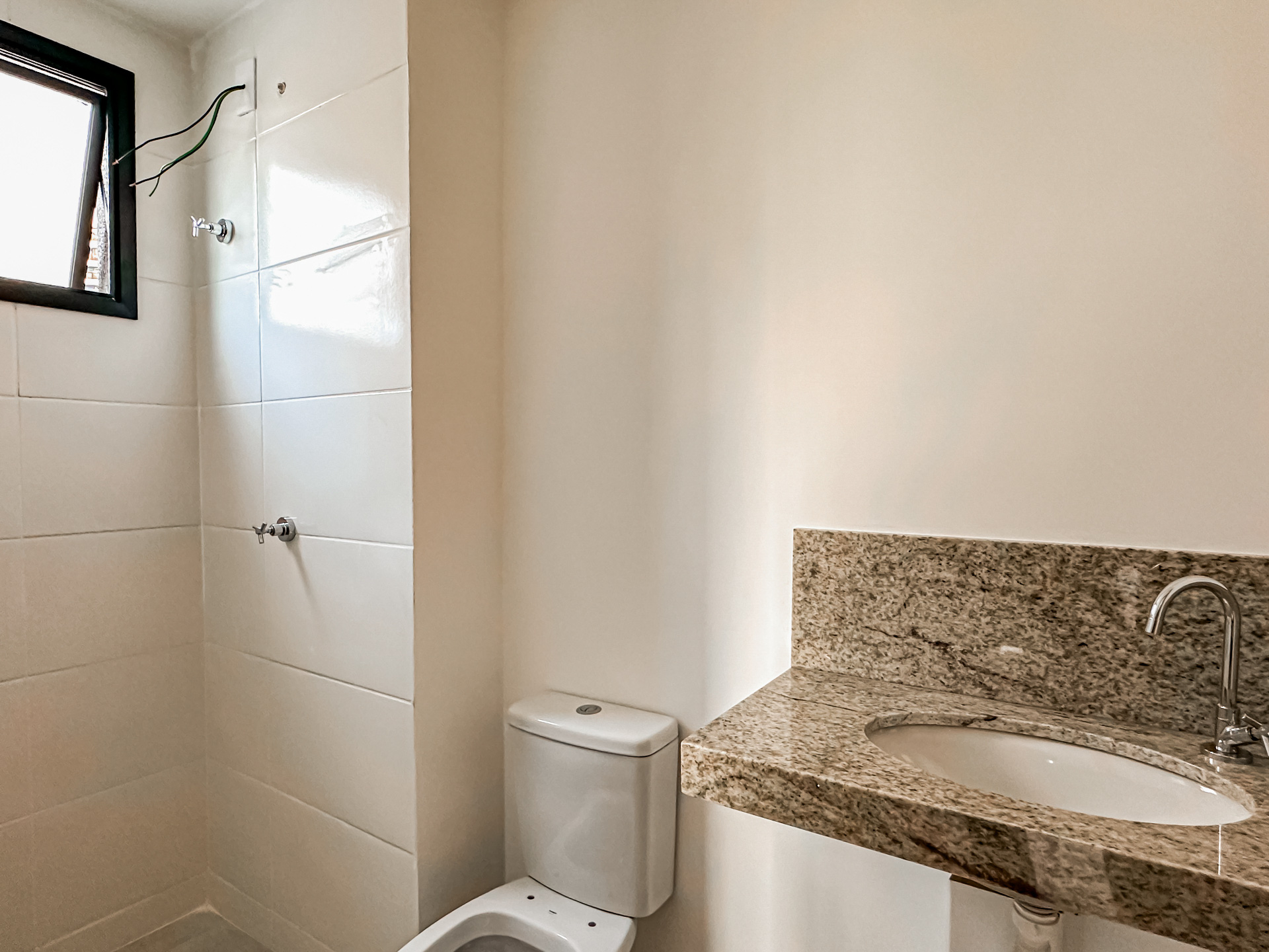 Apartamento no Centro, 2 suítes, vaga. 48m²., foto 4