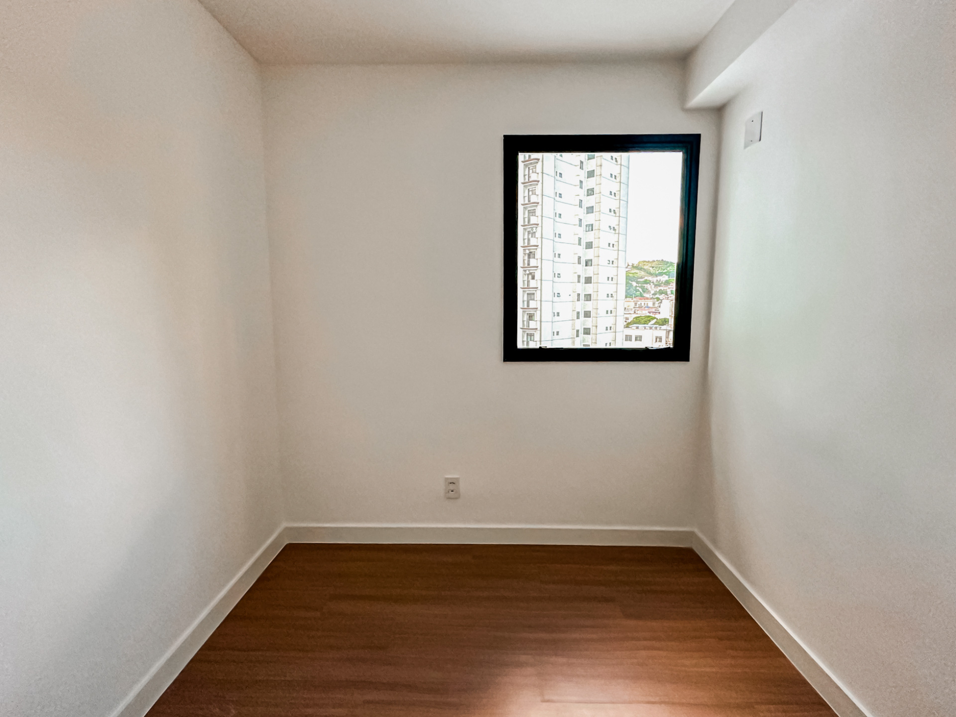 Apartamento no Centro, 2 suítes, vaga. 48m²., foto 5