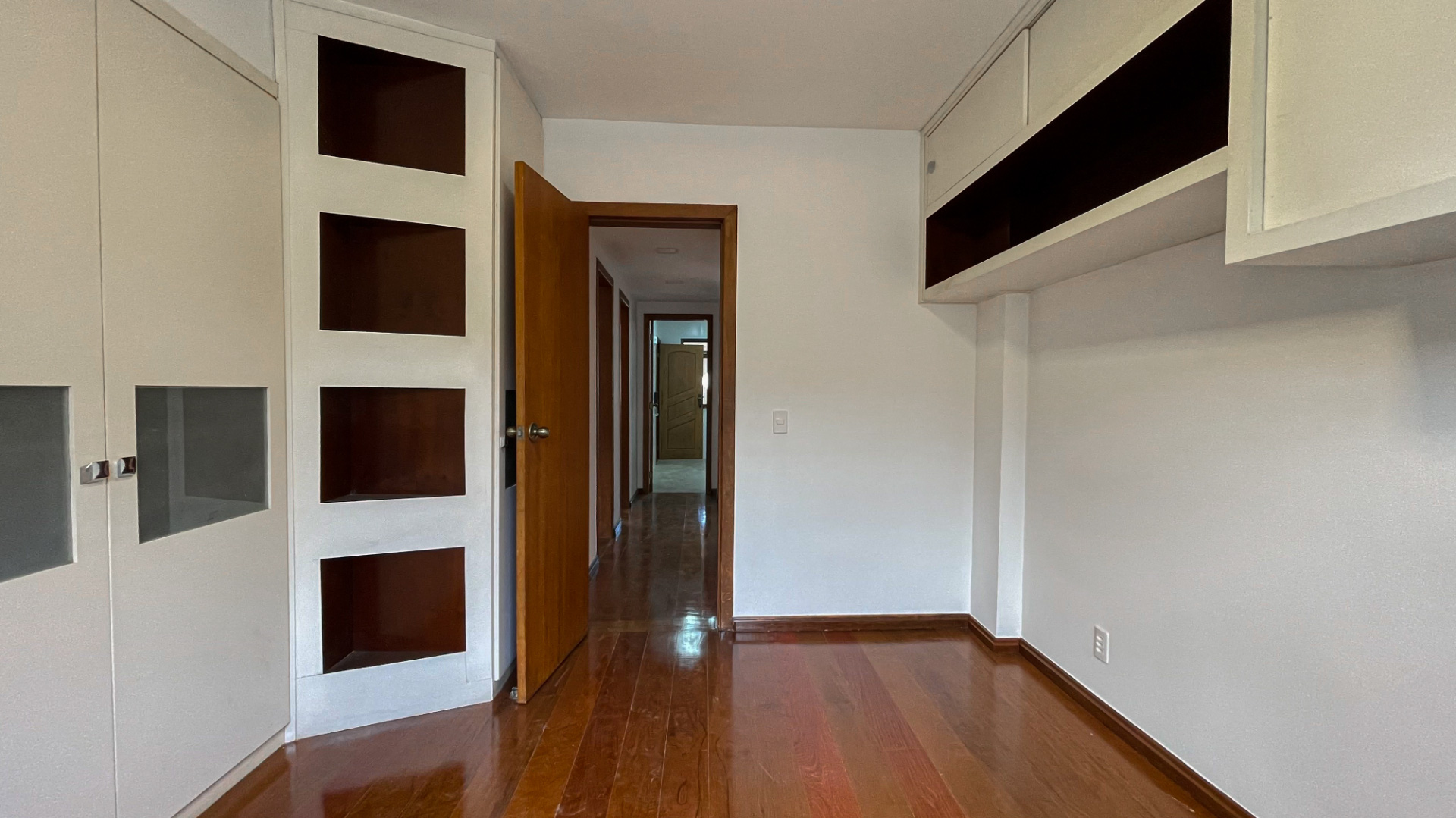 Bom Pastor. Varanda, 3 quartos, 1 suíte, vaga., foto 7