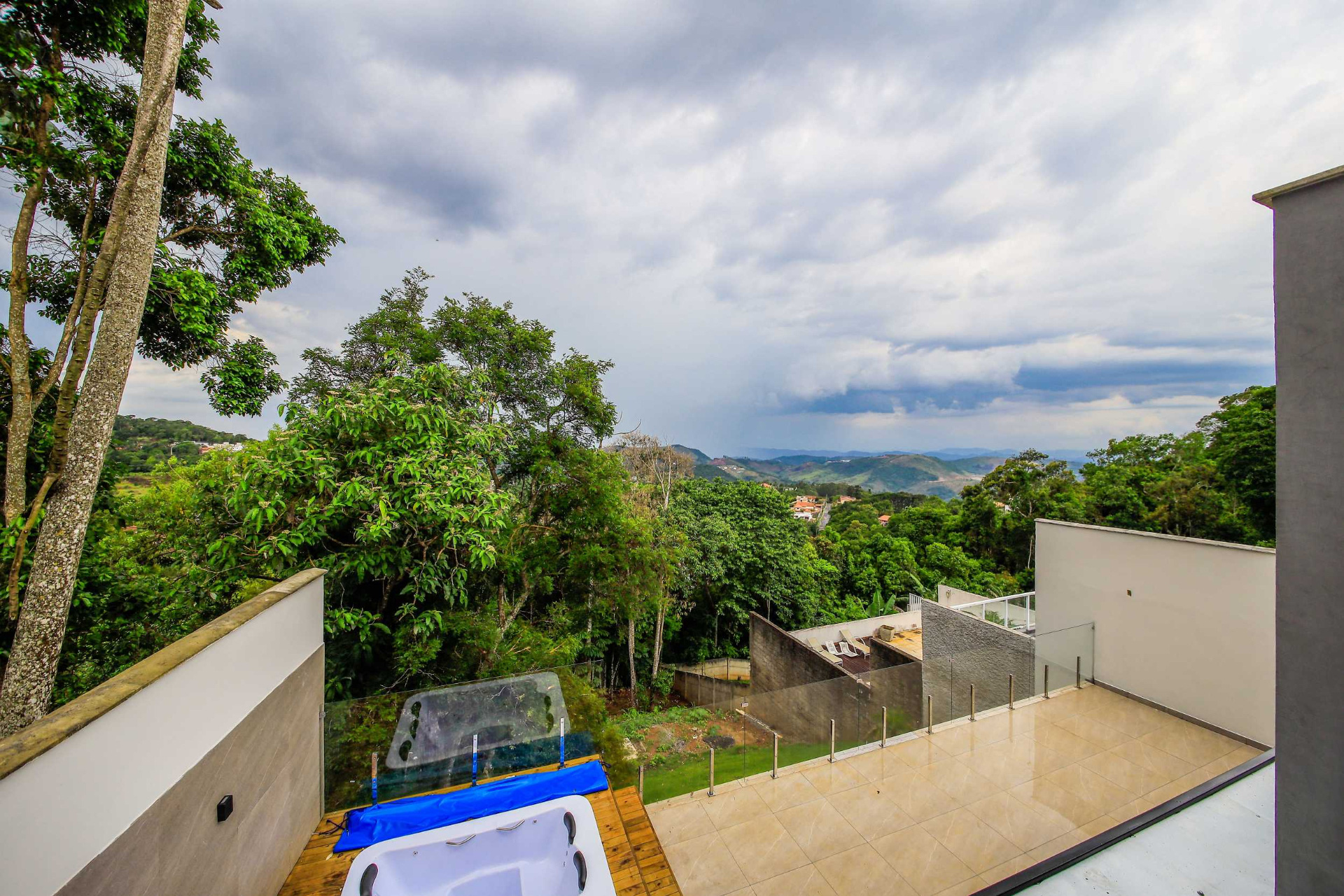 Casa nova no Jardim da Serra. Vista e spa., foto 13