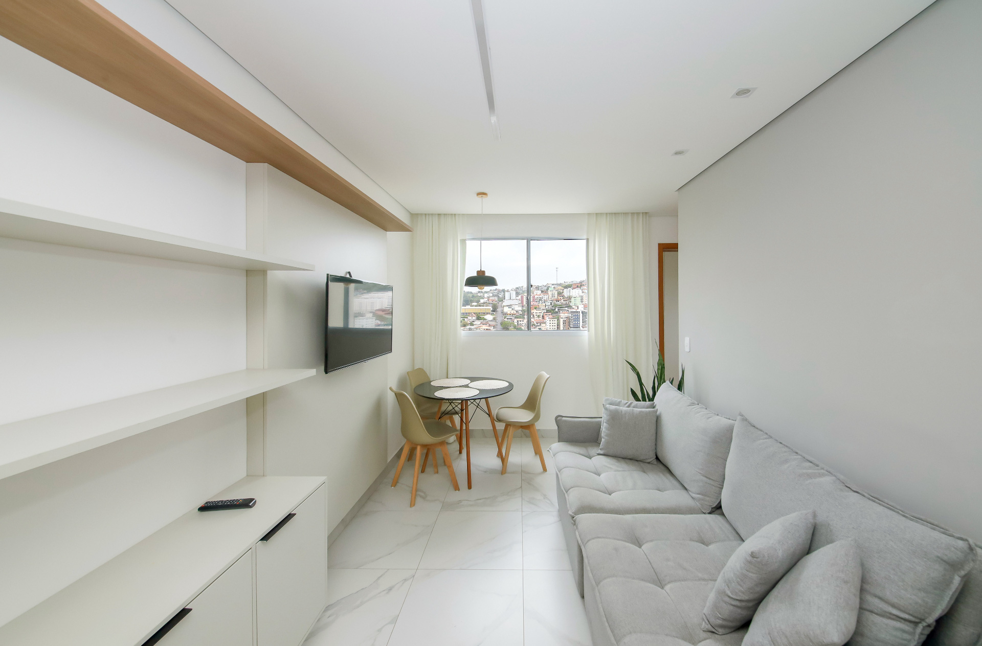 Apto novo, 43m². Reformado e mobiliado, foto 3