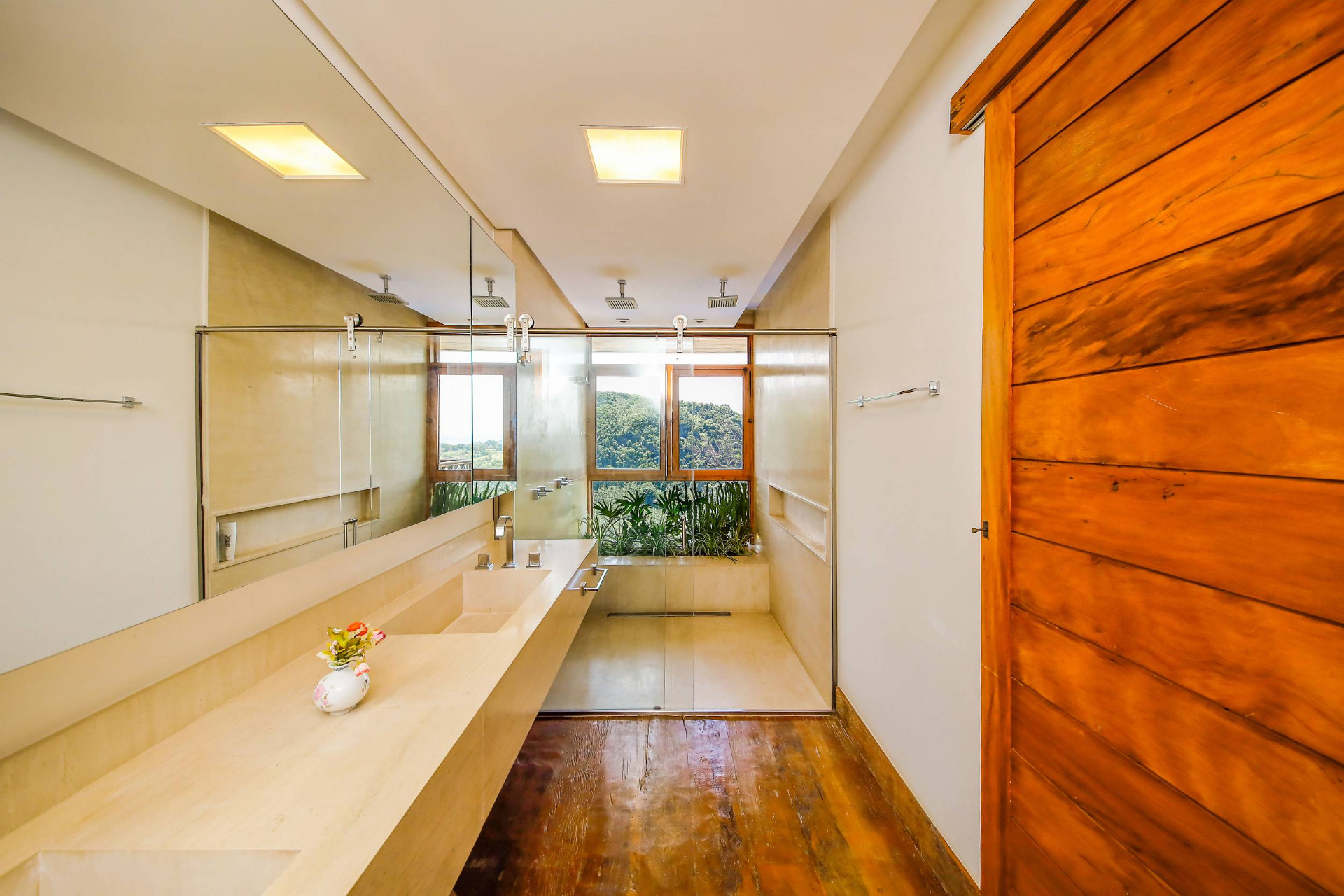 Novo Horizonte: Casa com 5 suítes, privacidade e muito lazer, foto 30