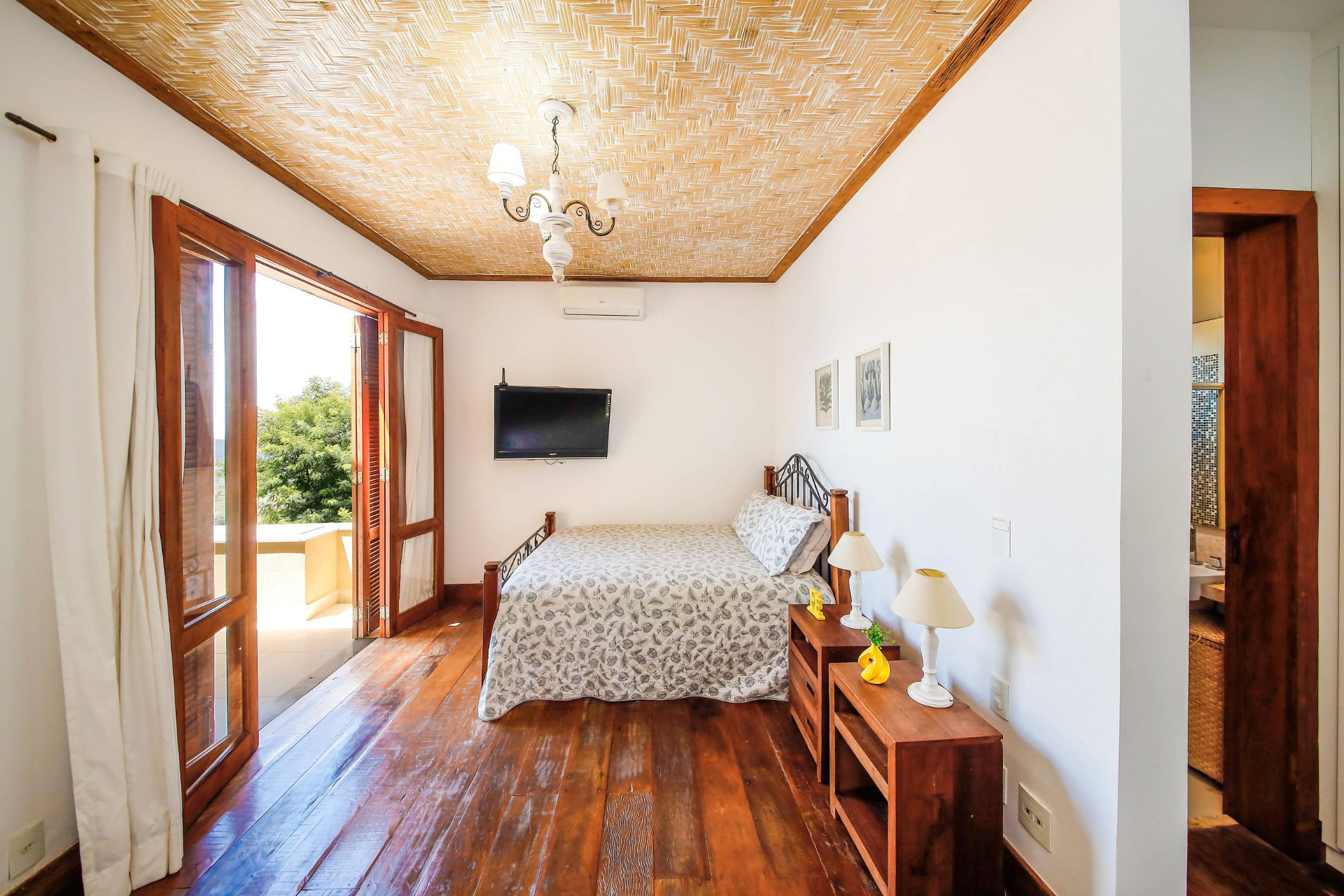 Novo Horizonte: Casa com 5 suítes, privacidade e muito lazer, foto 34