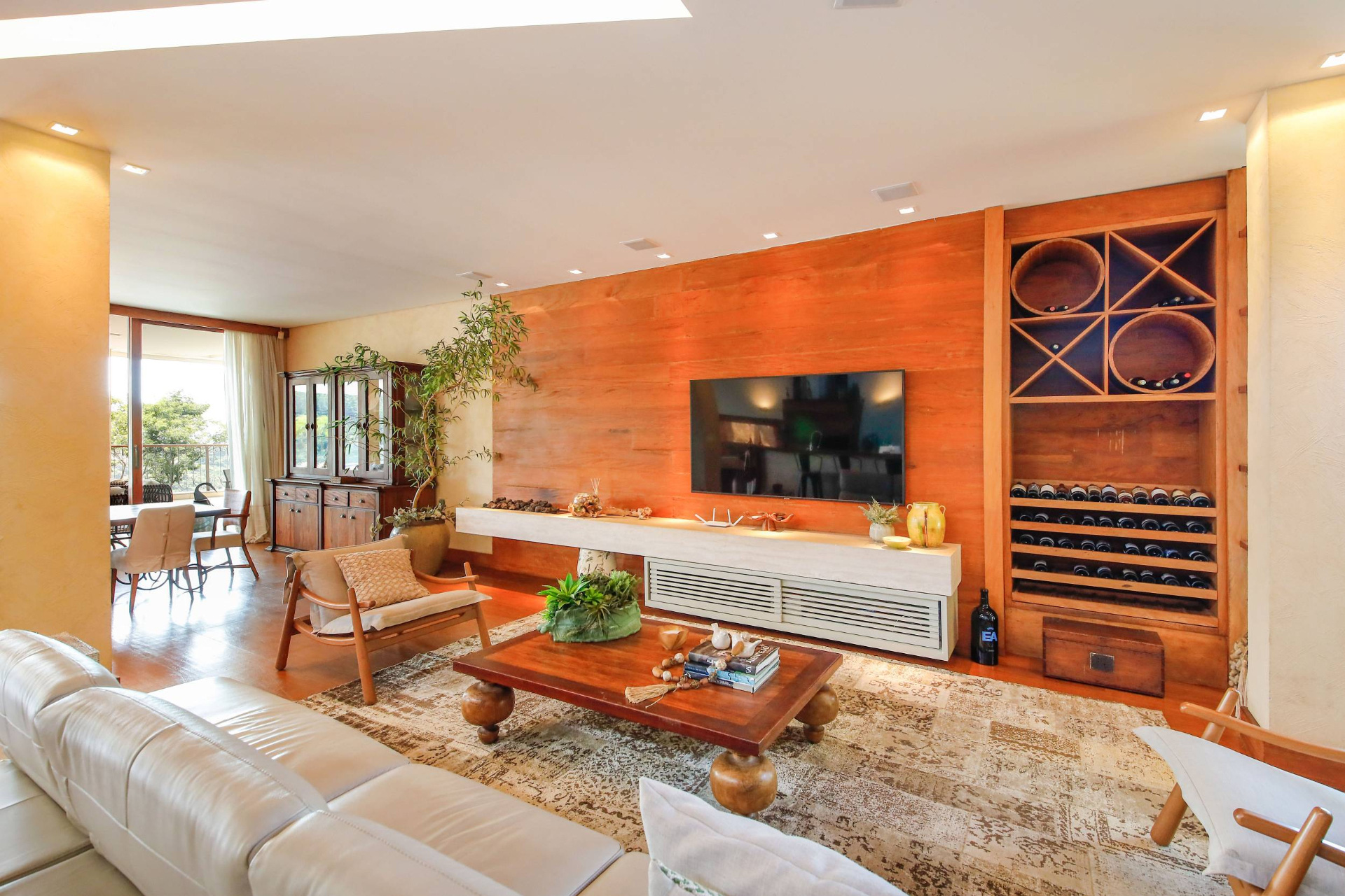 Novo Horizonte: Casa com 5 suítes, privacidade e muito lazer, foto 11